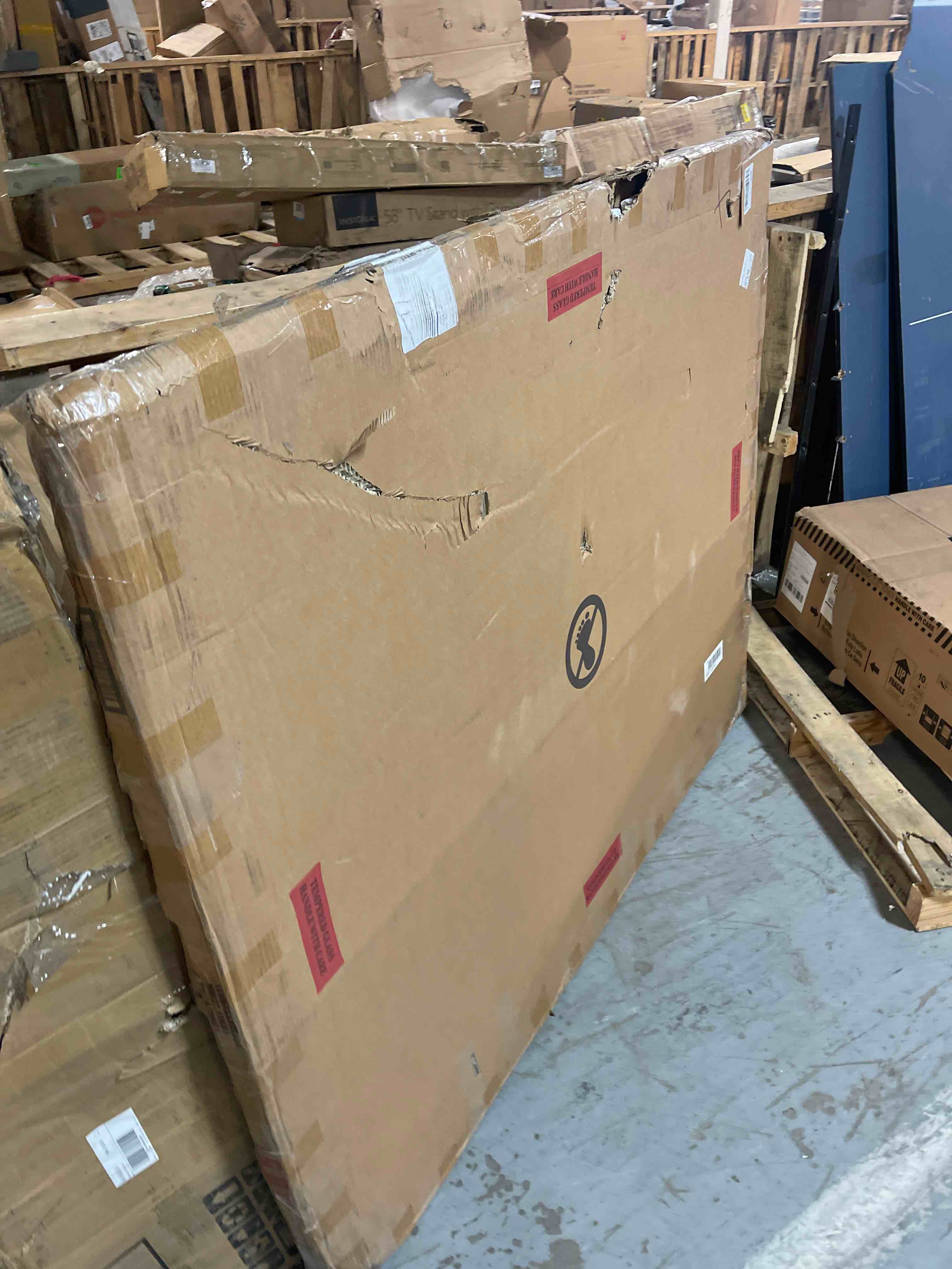 https://s3.amazonaws.com/lotting-images-prod/phillipi/YEL1630097_1643730812088.jpeg