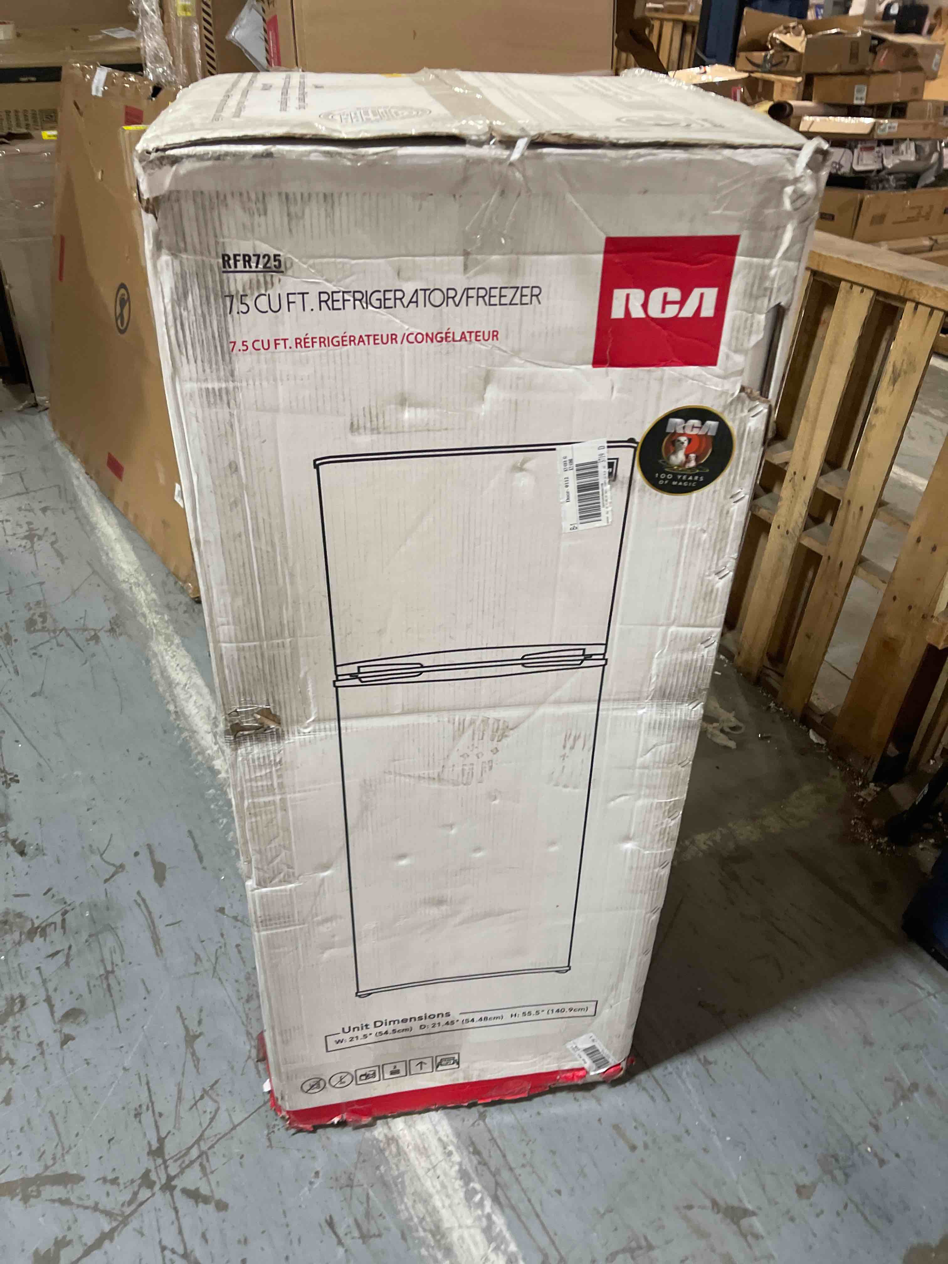 https://s3.amazonaws.com/lotting-images-prod/phillipi/YEL1630100_1643731229039.jpeg