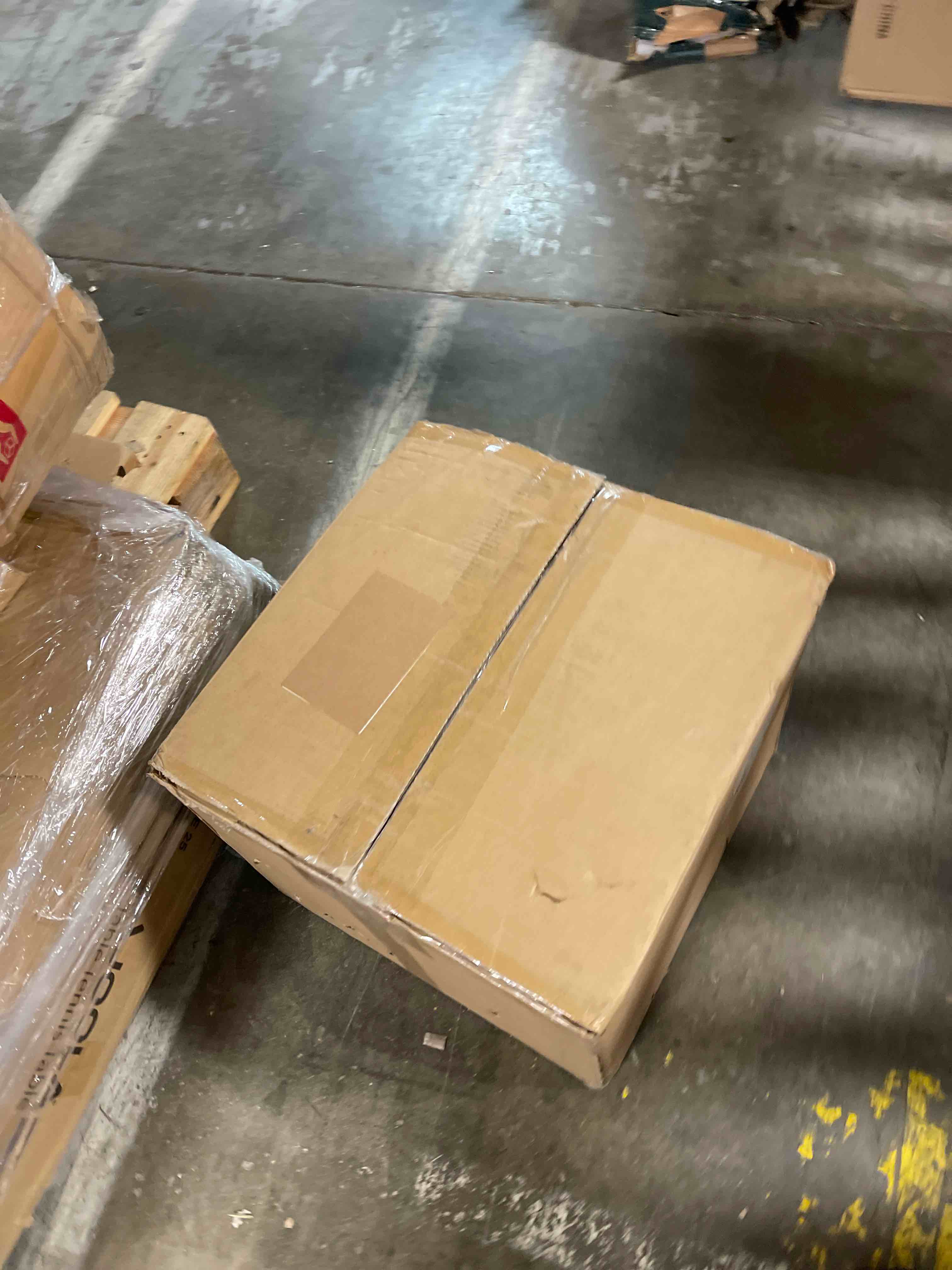 https://s3.amazonaws.com/lotting-images-prod/phillipi/YEL1630146_1643736310831.jpeg