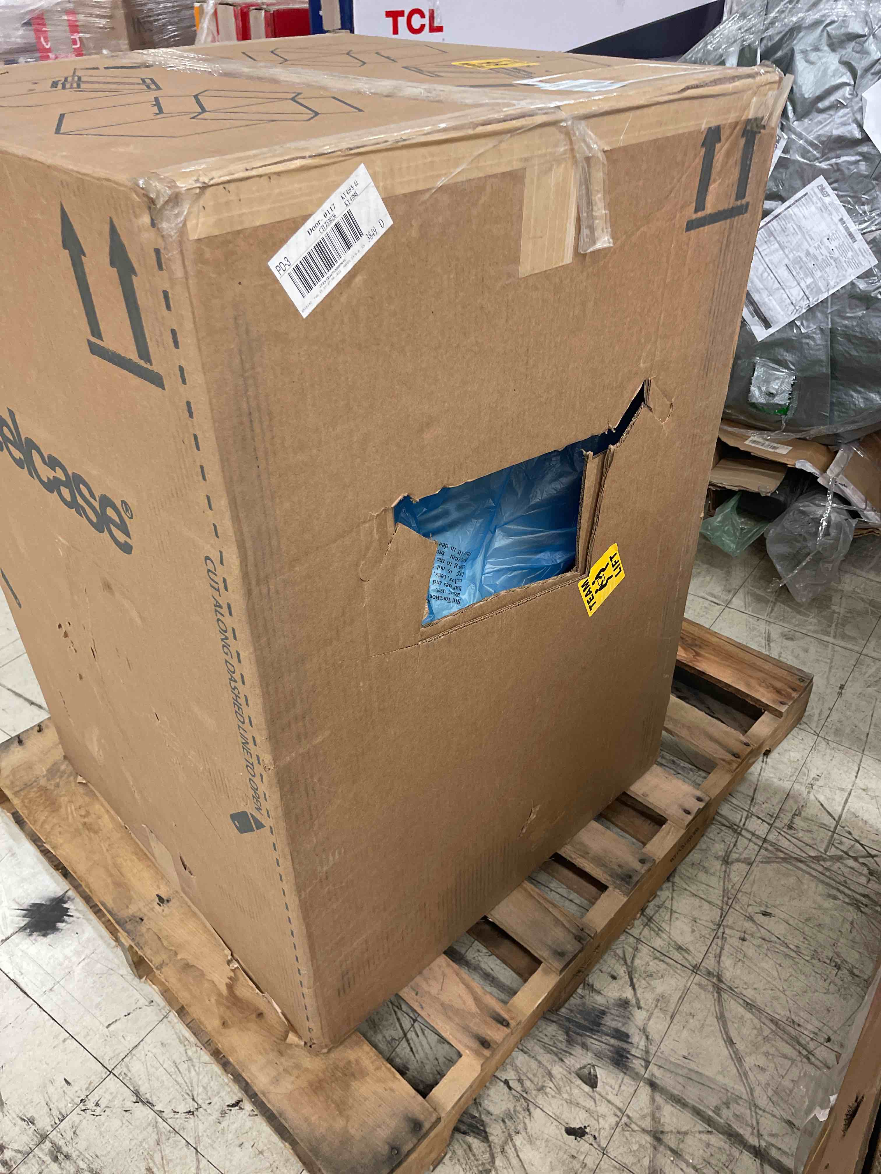 https://s3.amazonaws.com/lotting-images-prod/phillipi/YEL1698573_1651177659325.jpeg