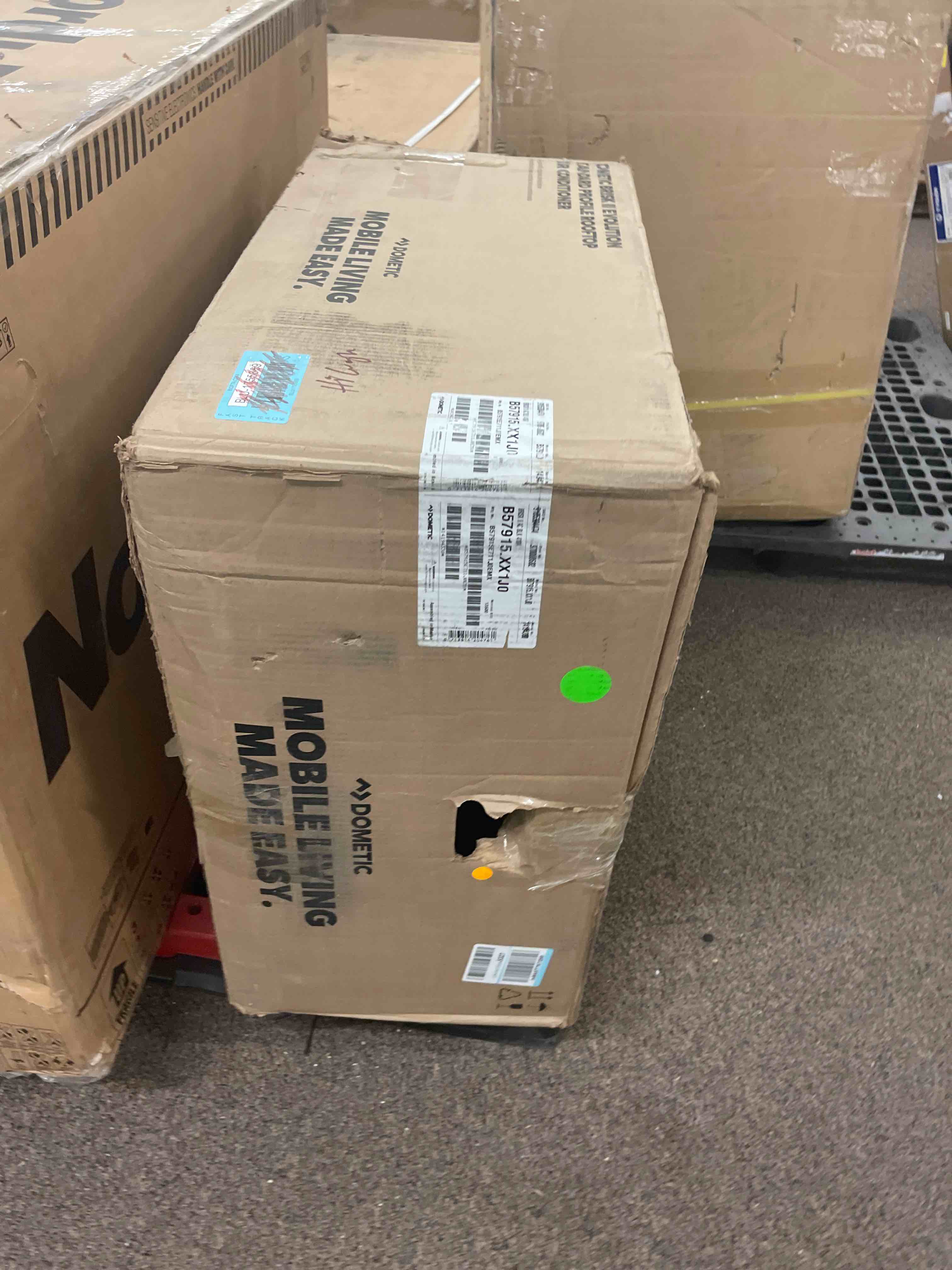 https://s3.amazonaws.com/lotting-images-prod/phillipi/YEL1698634_1651174213043.jpeg