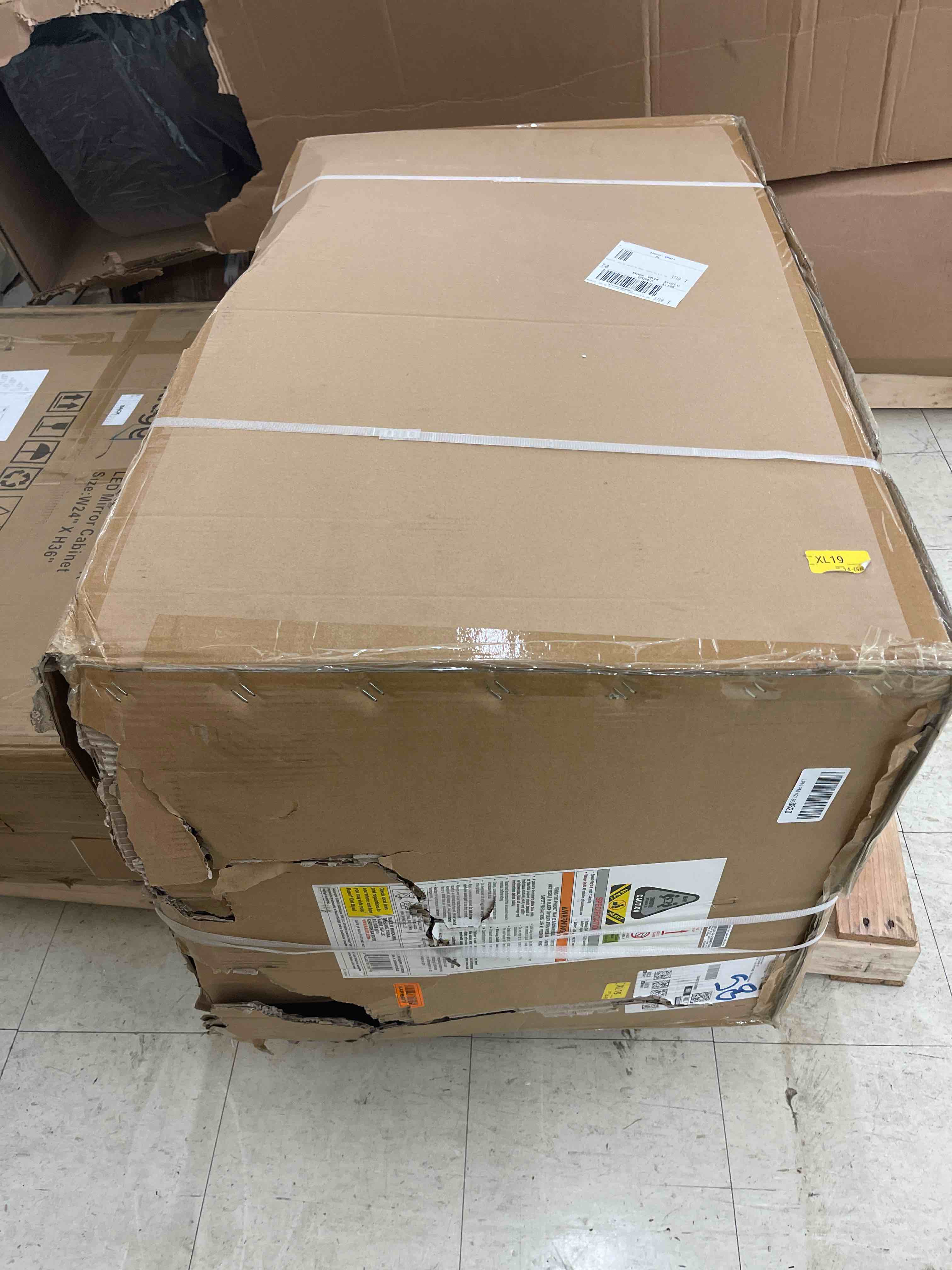 https://s3.amazonaws.com/lotting-images-prod/phillipi/YEL1698637_1651176364967.jpeg