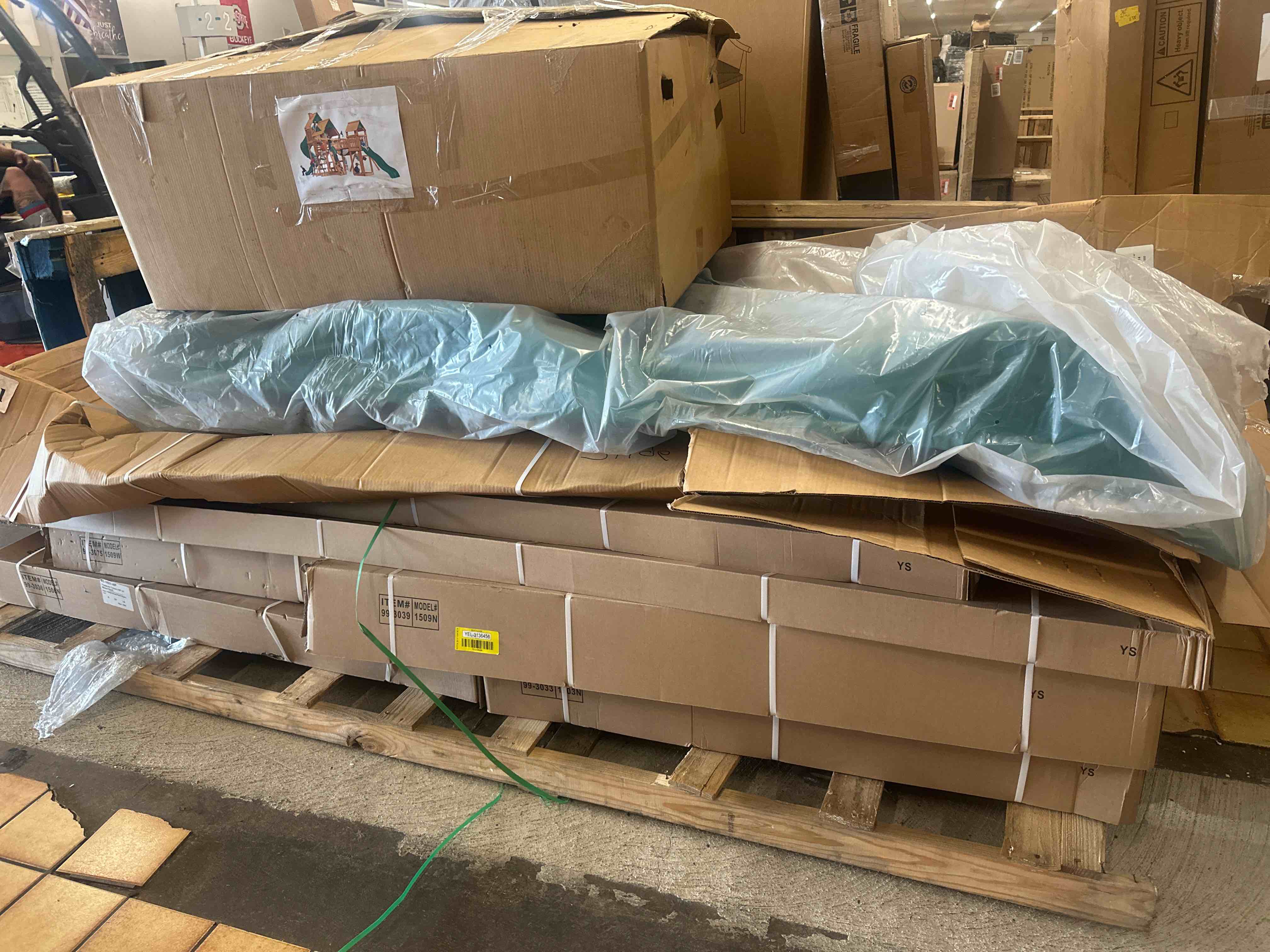 https://s3.amazonaws.com/lotting-images-prod/phillipi/YEL3136456_1689175450513.jpeg