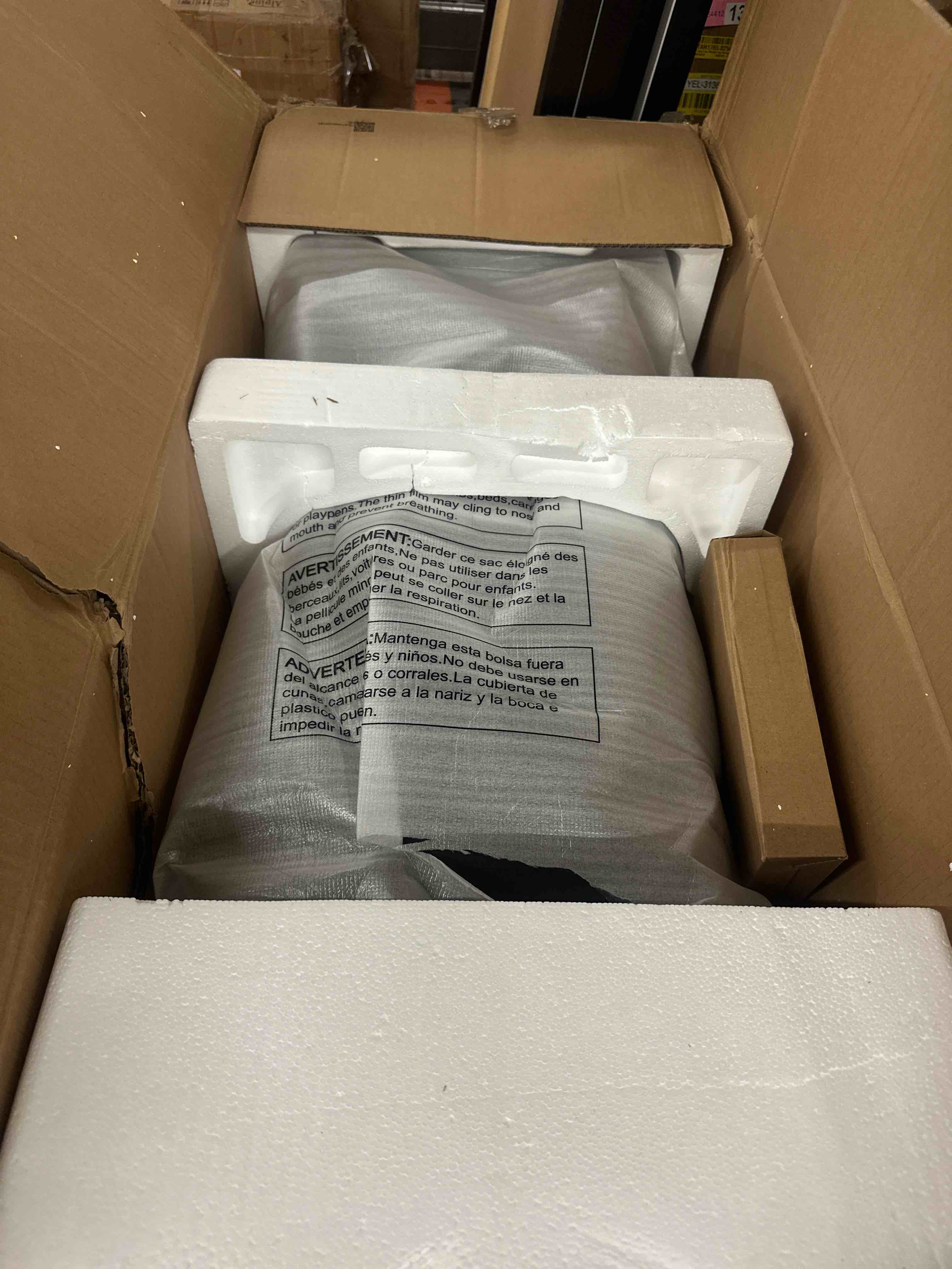 https://s3.amazonaws.com/lotting-images-prod/phillipi/YEL3136491_1687453160420.jpeg