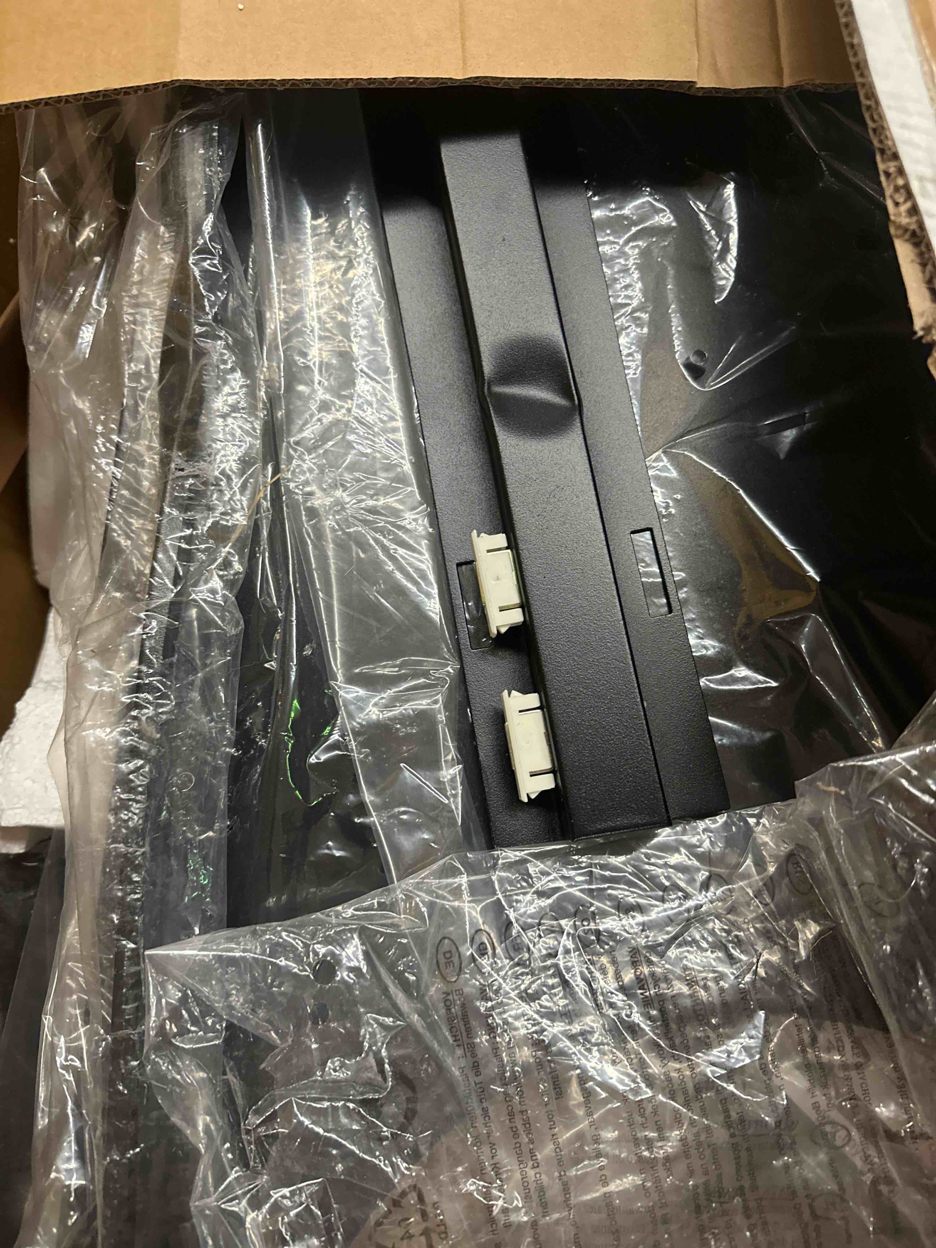 https://s3.amazonaws.com/lotting-images-prod/phillipi/YEL3136551_1688068869455.jpeg