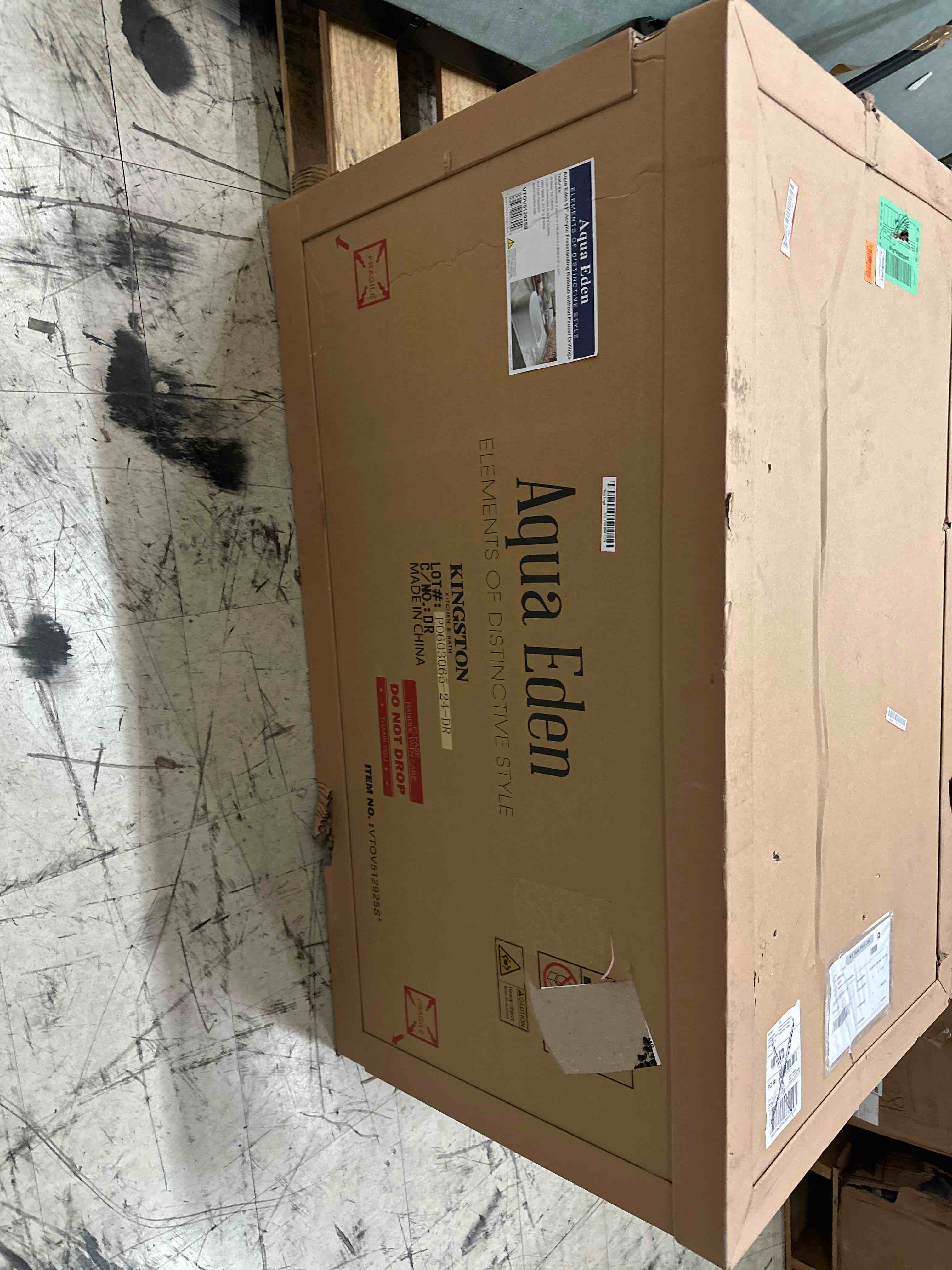 https://s3.amazonaws.com/lotting-images-prod/phillipi/YEL3374259_1695927341097.jpeg