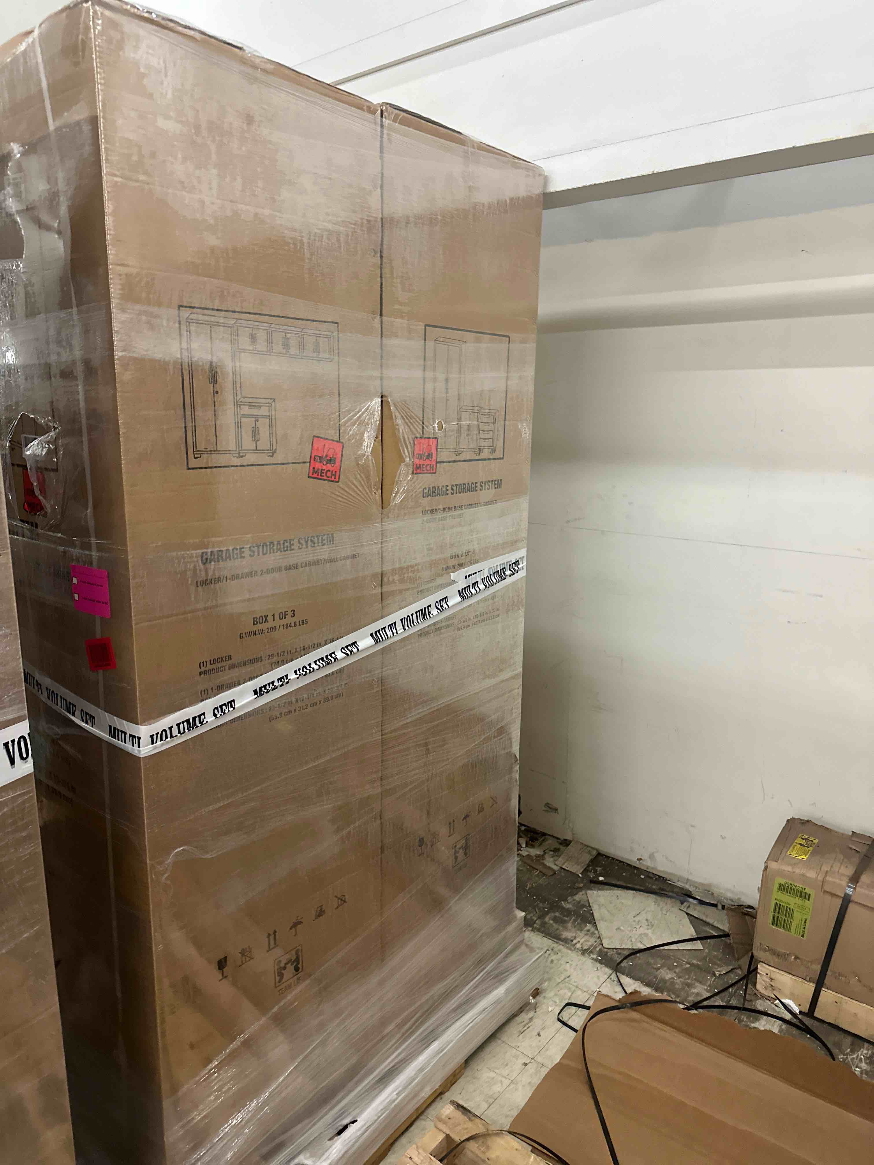 Torin 9 Piece Modular Garage Storage System, Black/Grey