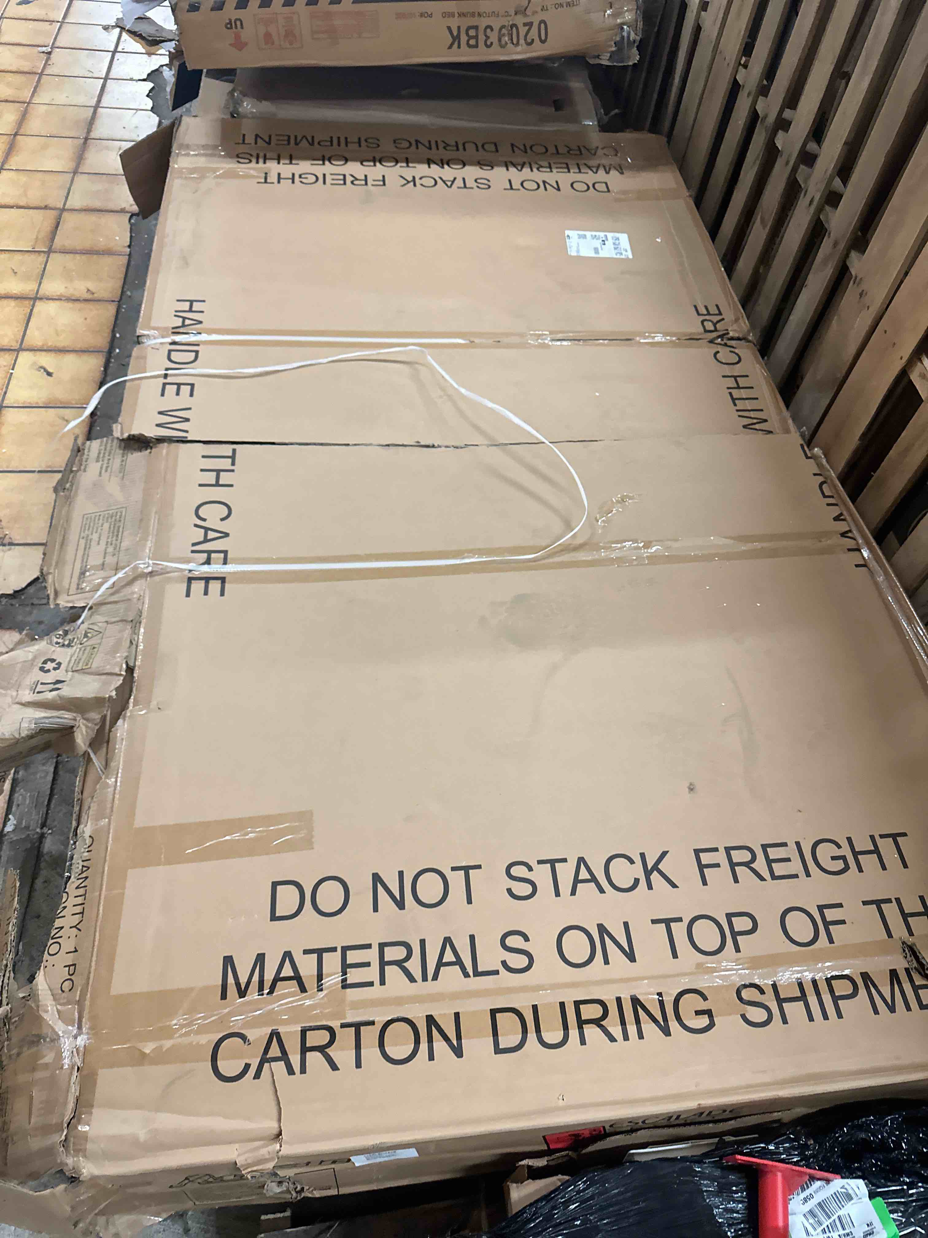 https://s3.amazonaws.com/lotting-images-prod/phillipi/YEL3374996_1704385319743.jpeg