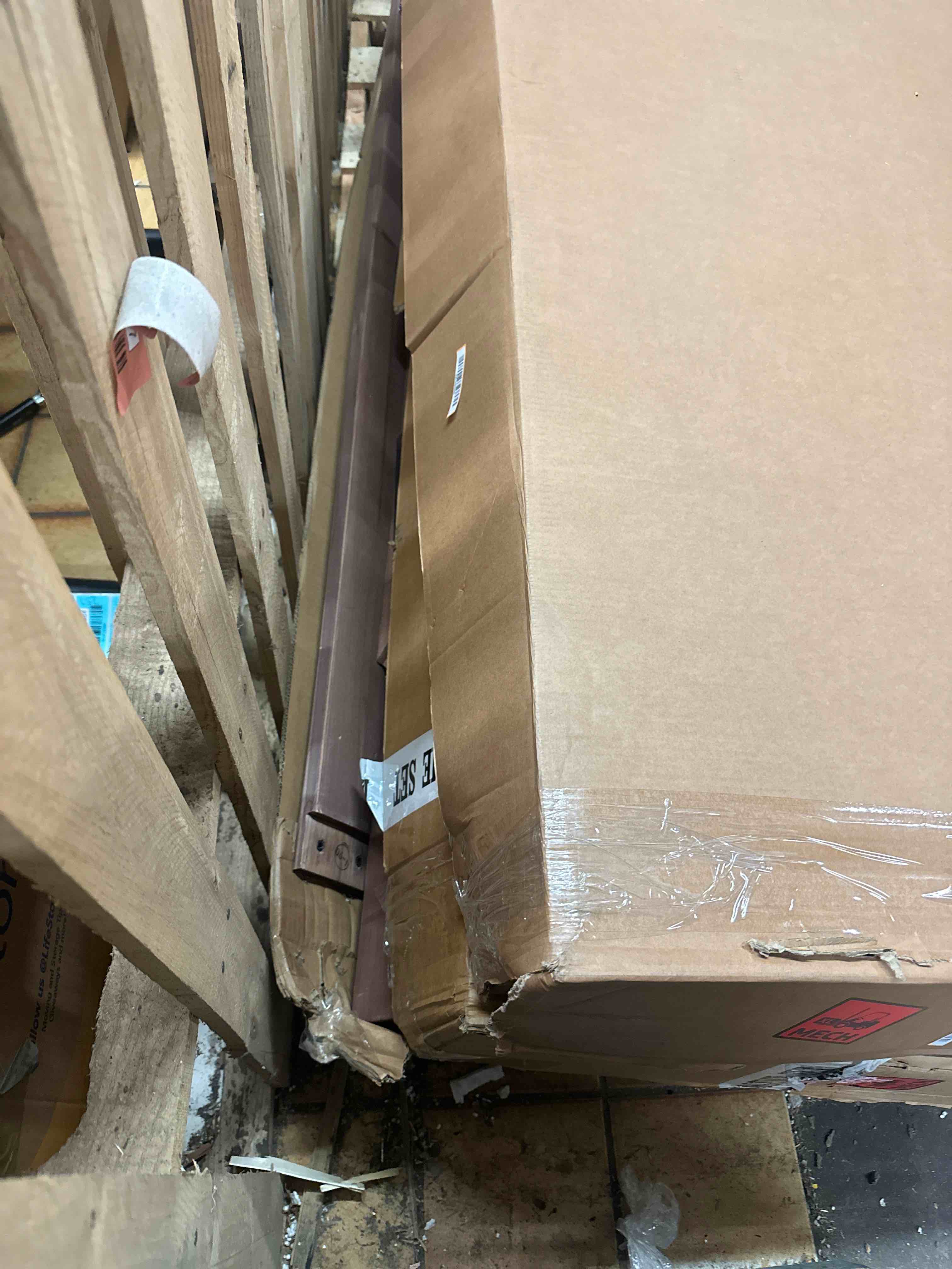 https://s3.amazonaws.com/lotting-images-prod/phillipi/YEL3375182_1707345658978.jpeg