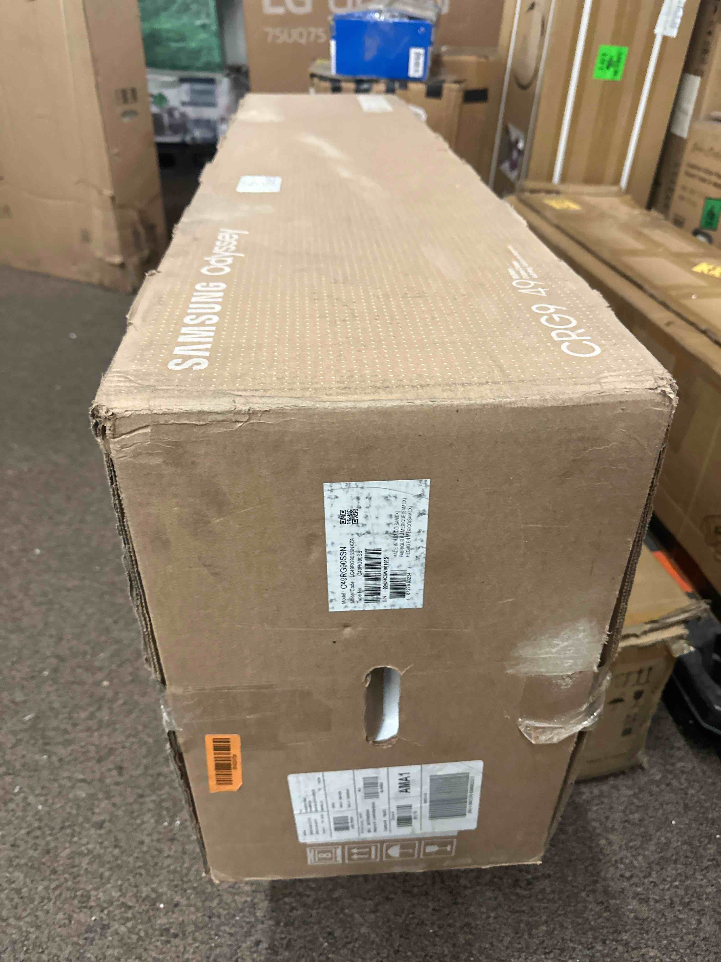 https://s3.amazonaws.com/lotting-images-prod/phillipi/YEL3375289_1708014090484.jpeg