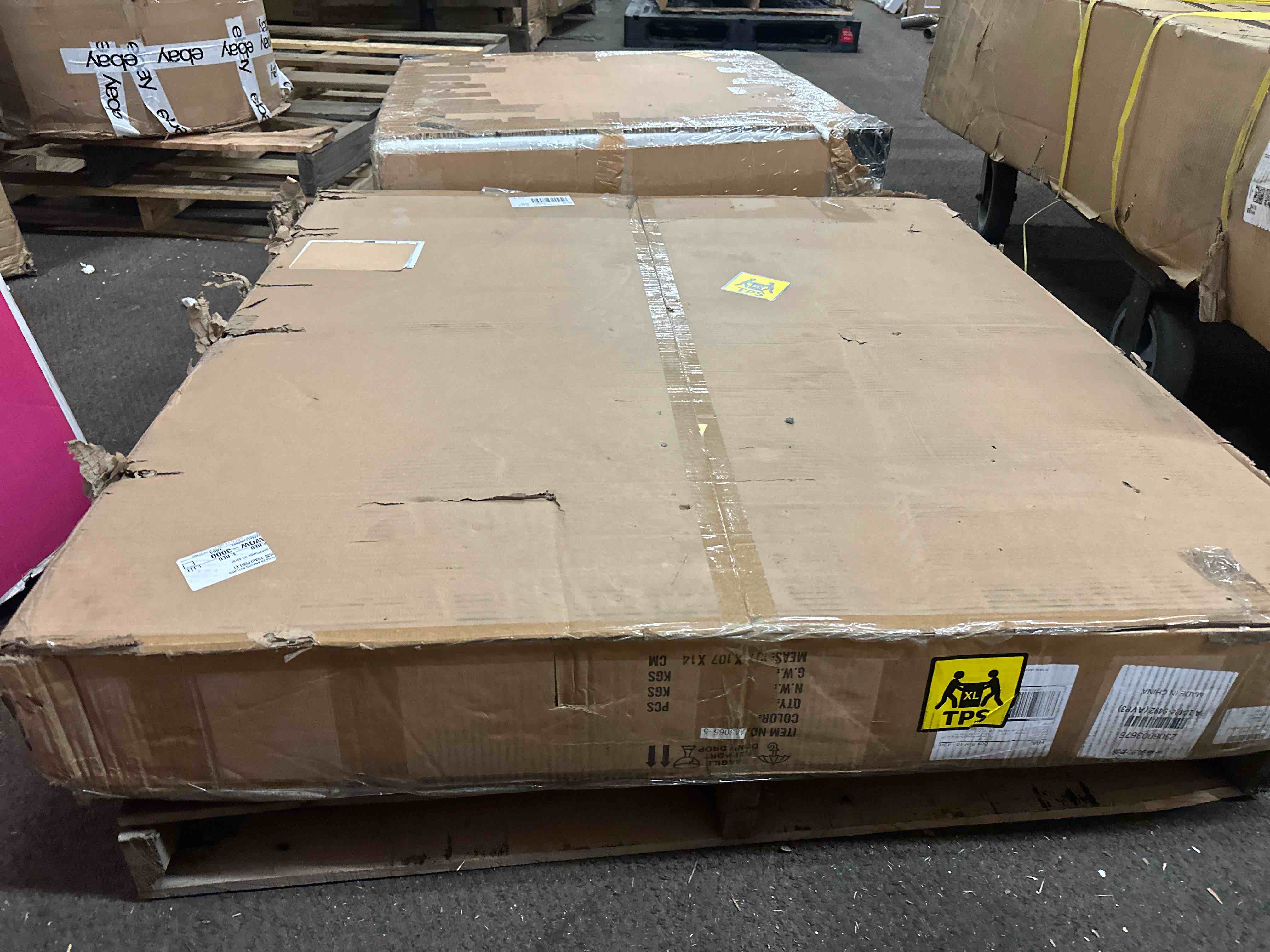 https://s3.amazonaws.com/lotting-images-prod/phillipi/YEL3375303_1708022941776.jpeg