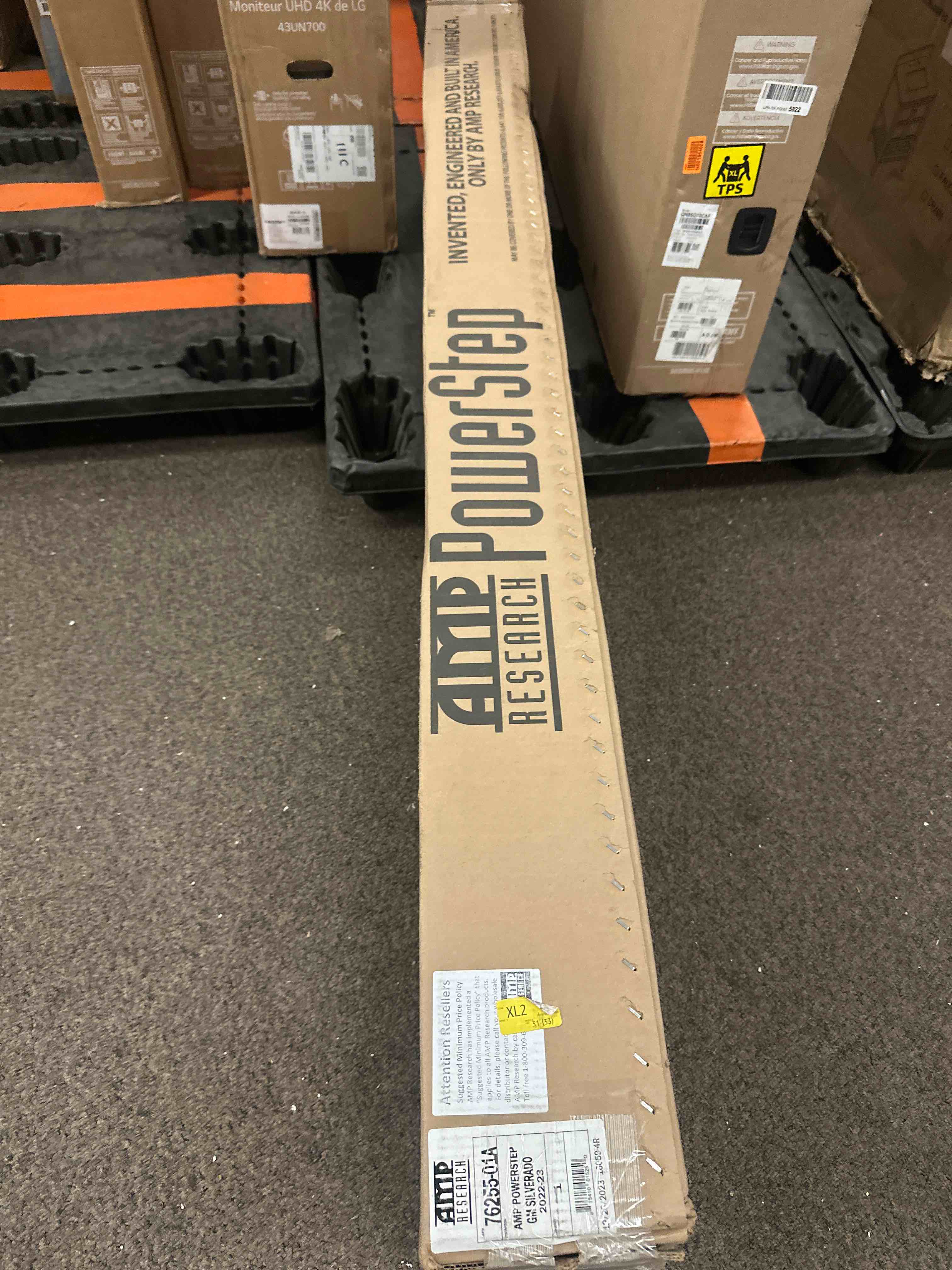 https://s3.amazonaws.com/lotting-images-prod/phillipi/YEL3375363_1709832445972.jpeg