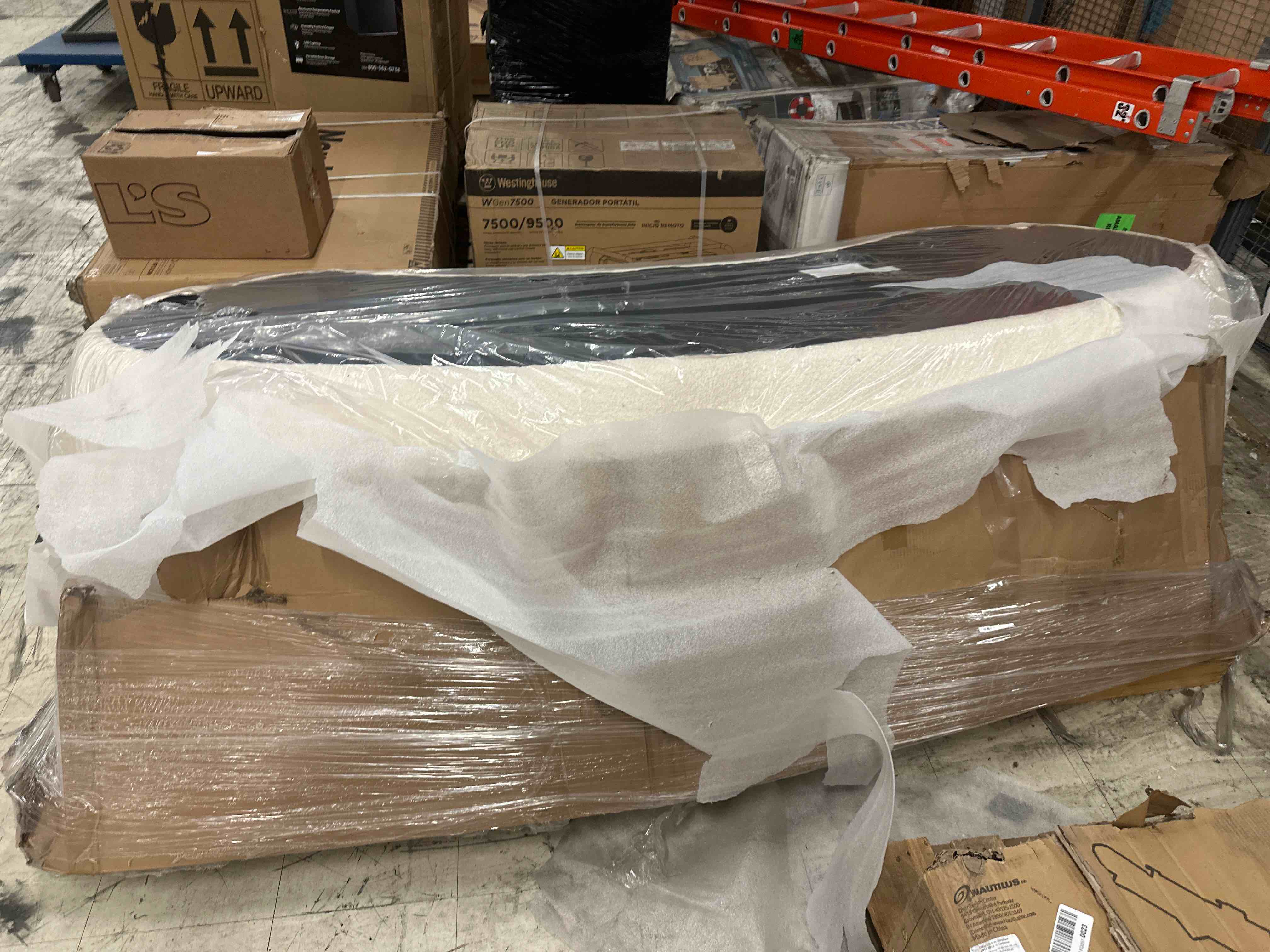 https://s3.amazonaws.com/lotting-images-prod/phillipi/YEL3375367_1709830687327.jpeg