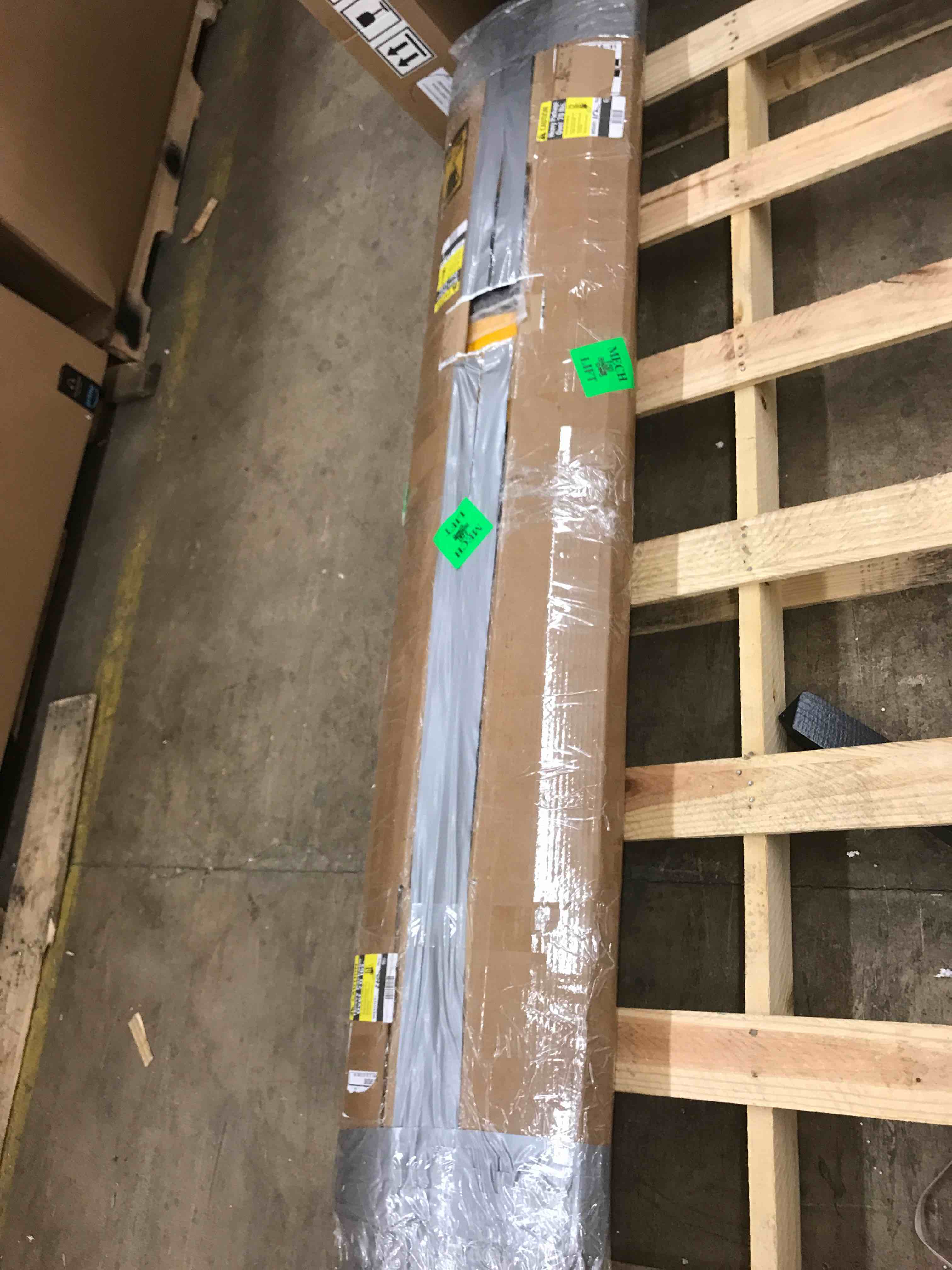 https://s3.amazonaws.com/lotting-images-prod/phillipi/YEL3379899_1668789810856.jpeg