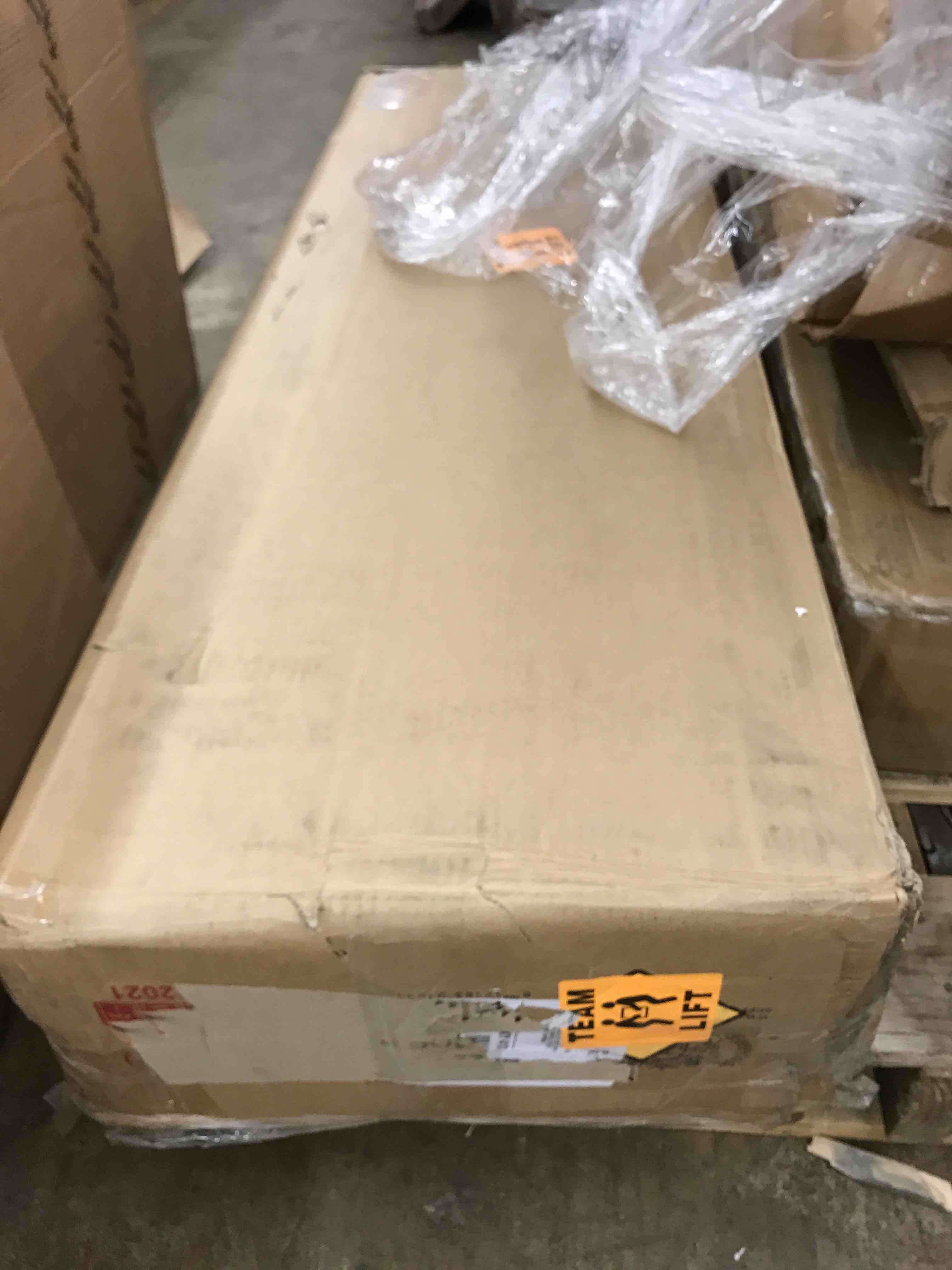 https://s3.amazonaws.com/lotting-images-prod/phillipi/YEL3379906_1668790872542.jpeg
