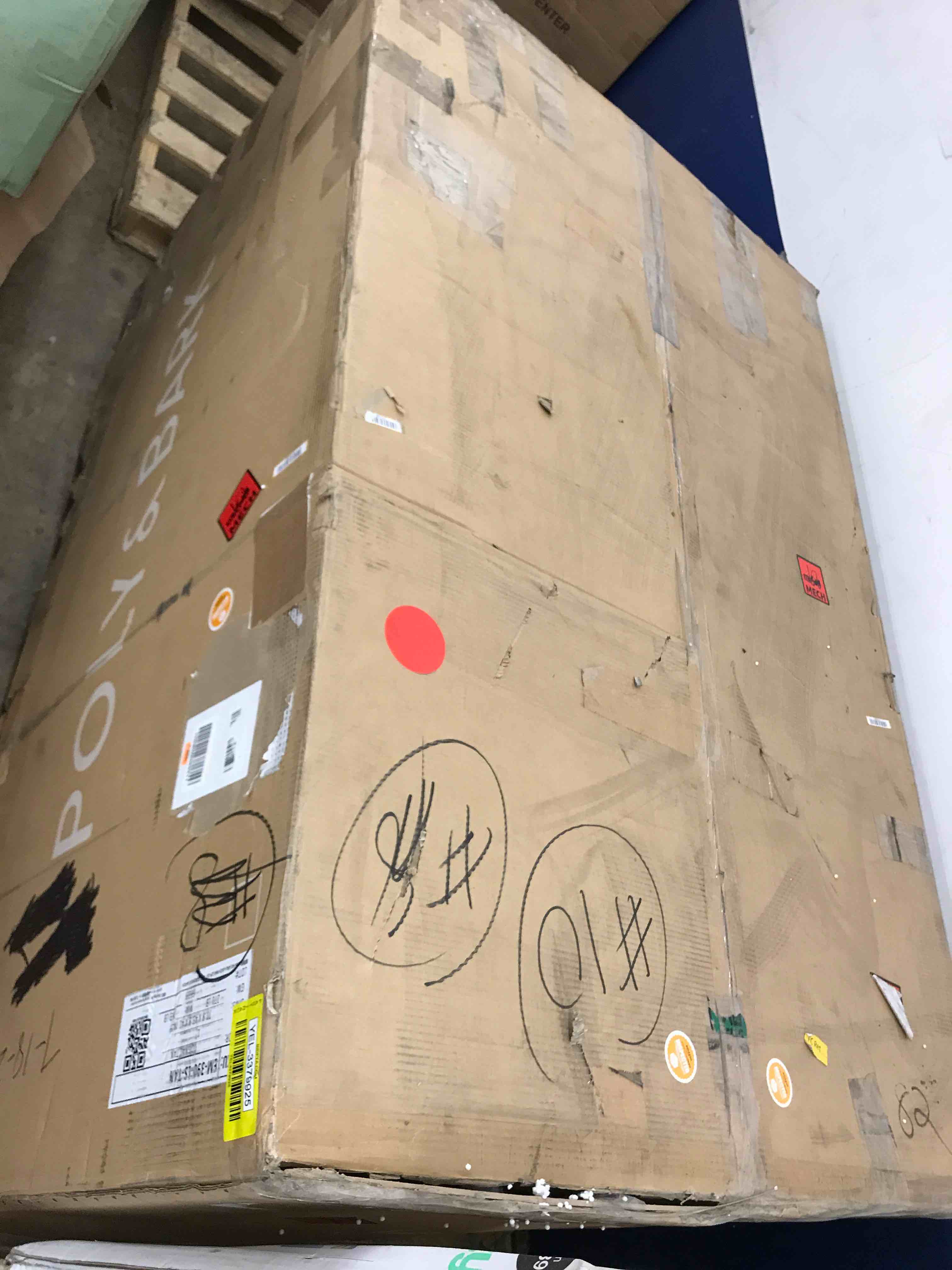 https://s3.amazonaws.com/lotting-images-prod/phillipi/YEL3379925_1668794431172.jpeg
