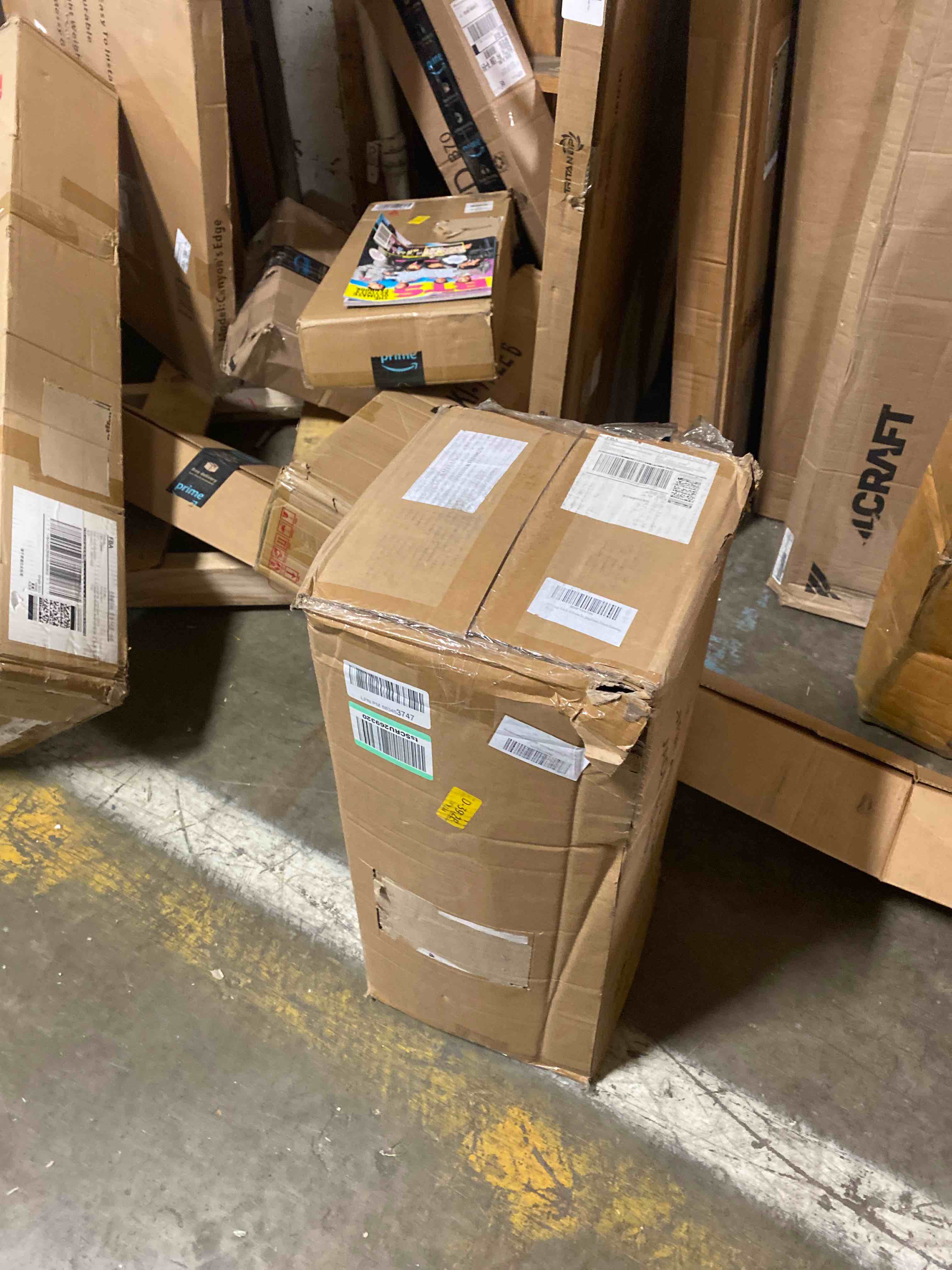 https://s3.amazonaws.com/lotting-images-prod/phillipi/YEL3383523_1666275251777.jpeg