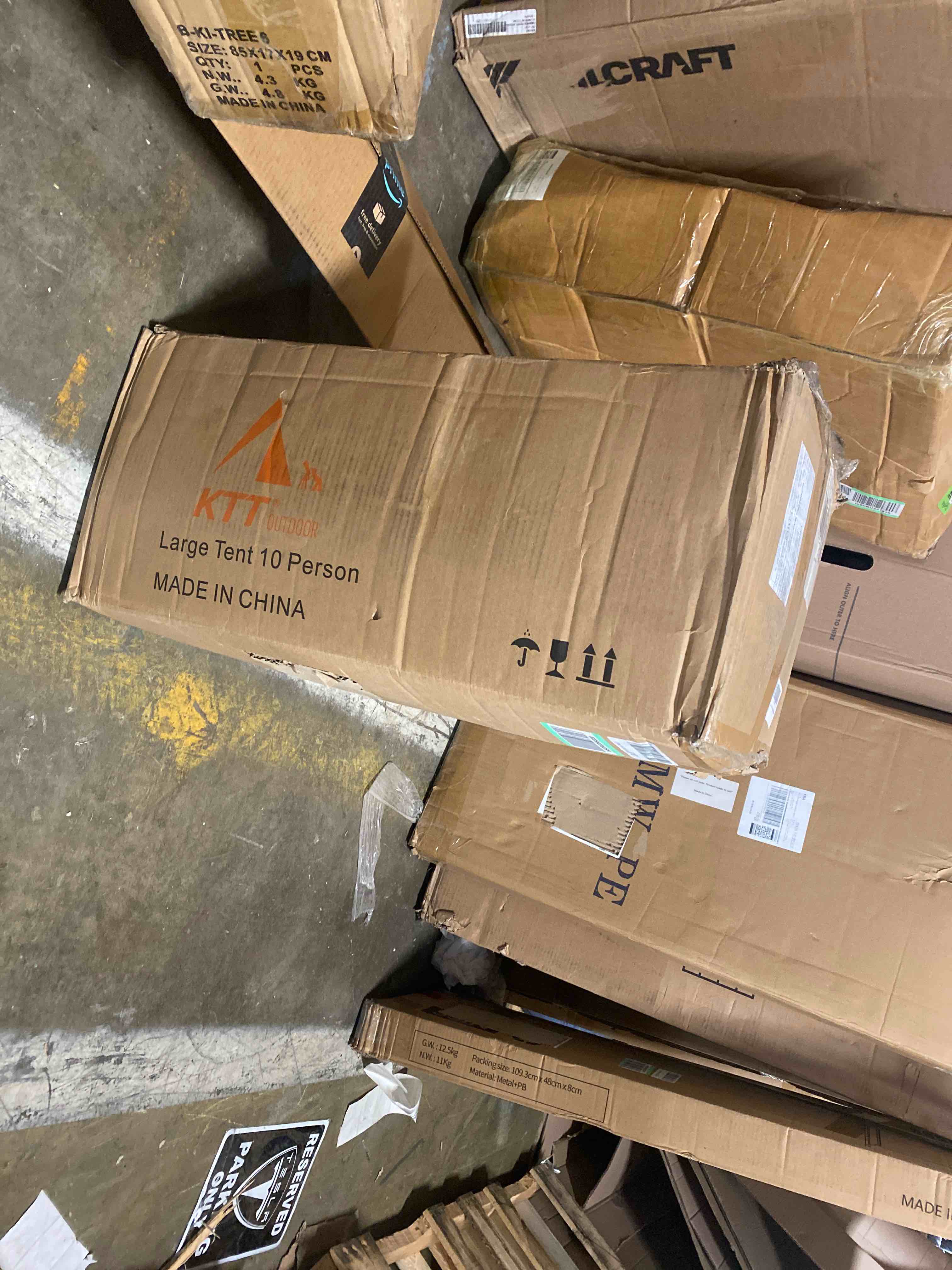 https://s3.amazonaws.com/lotting-images-prod/phillipi/YEL3383523_1666275255257.jpeg