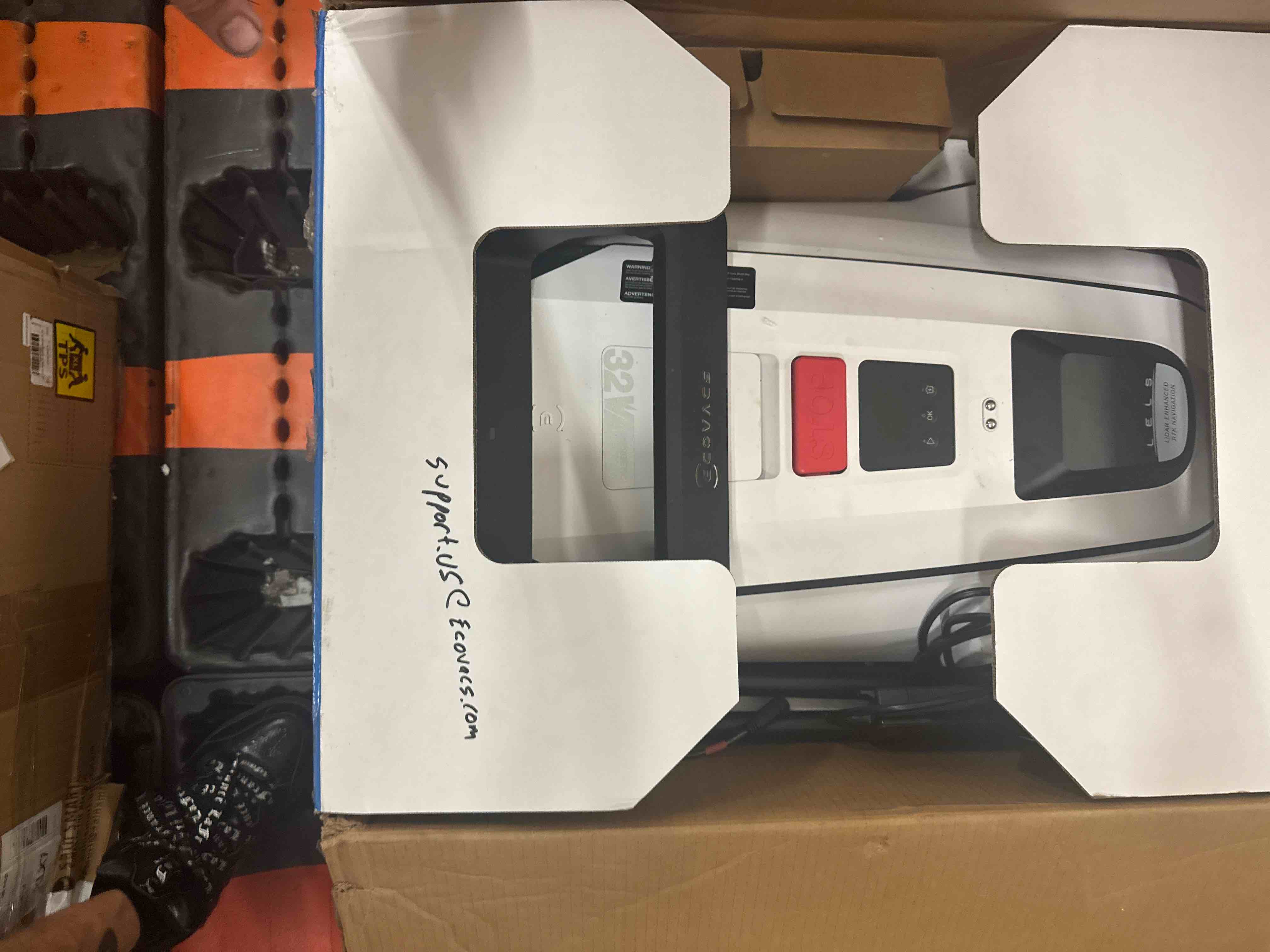 https://s3.amazonaws.com/lotting-images-prod/phillipi/YEL3397942_1758896175573.jpeg