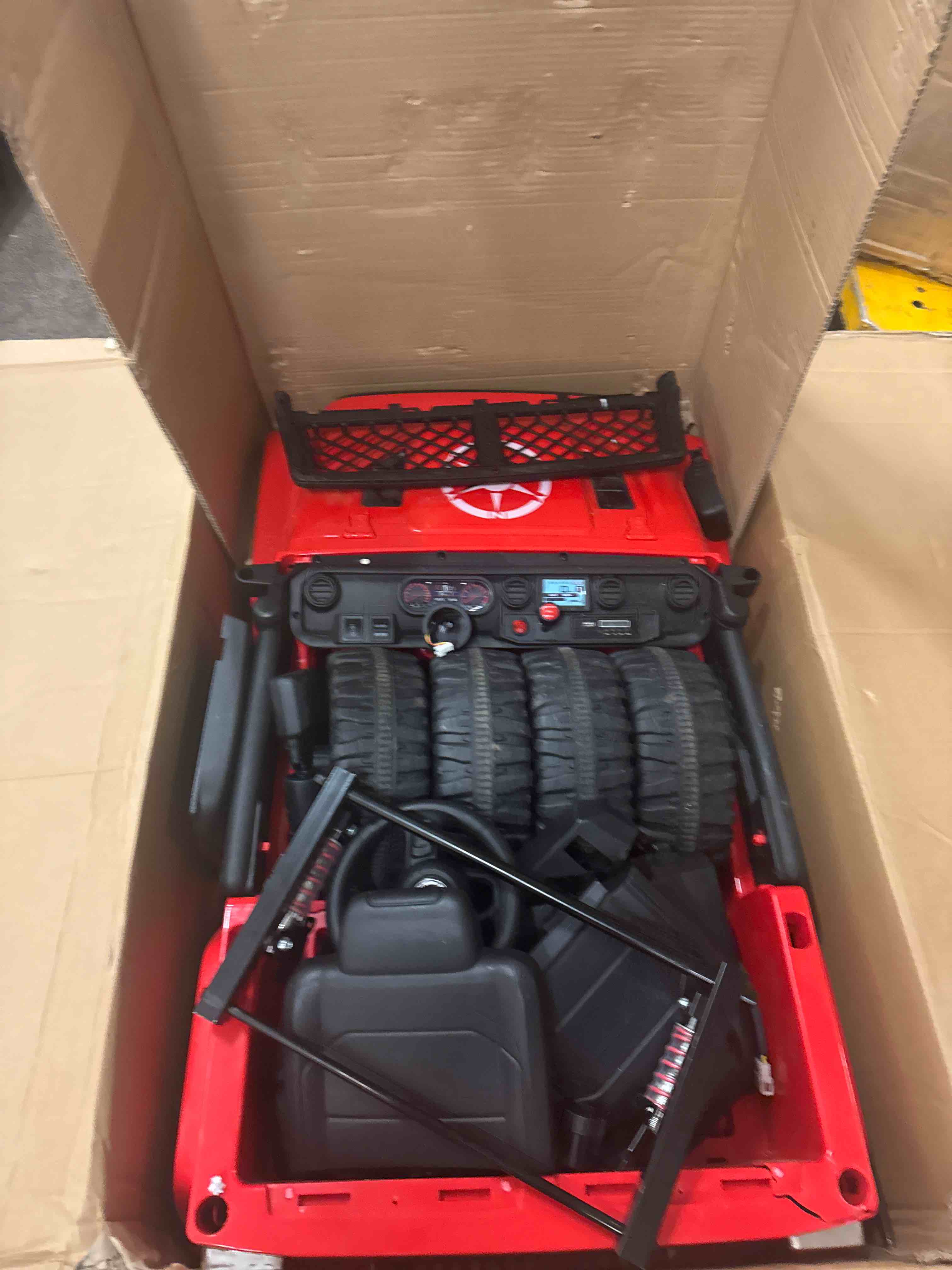 https://s3.amazonaws.com/lotting-images-prod/phillipi/YEL3397944_1758897243531.jpeg