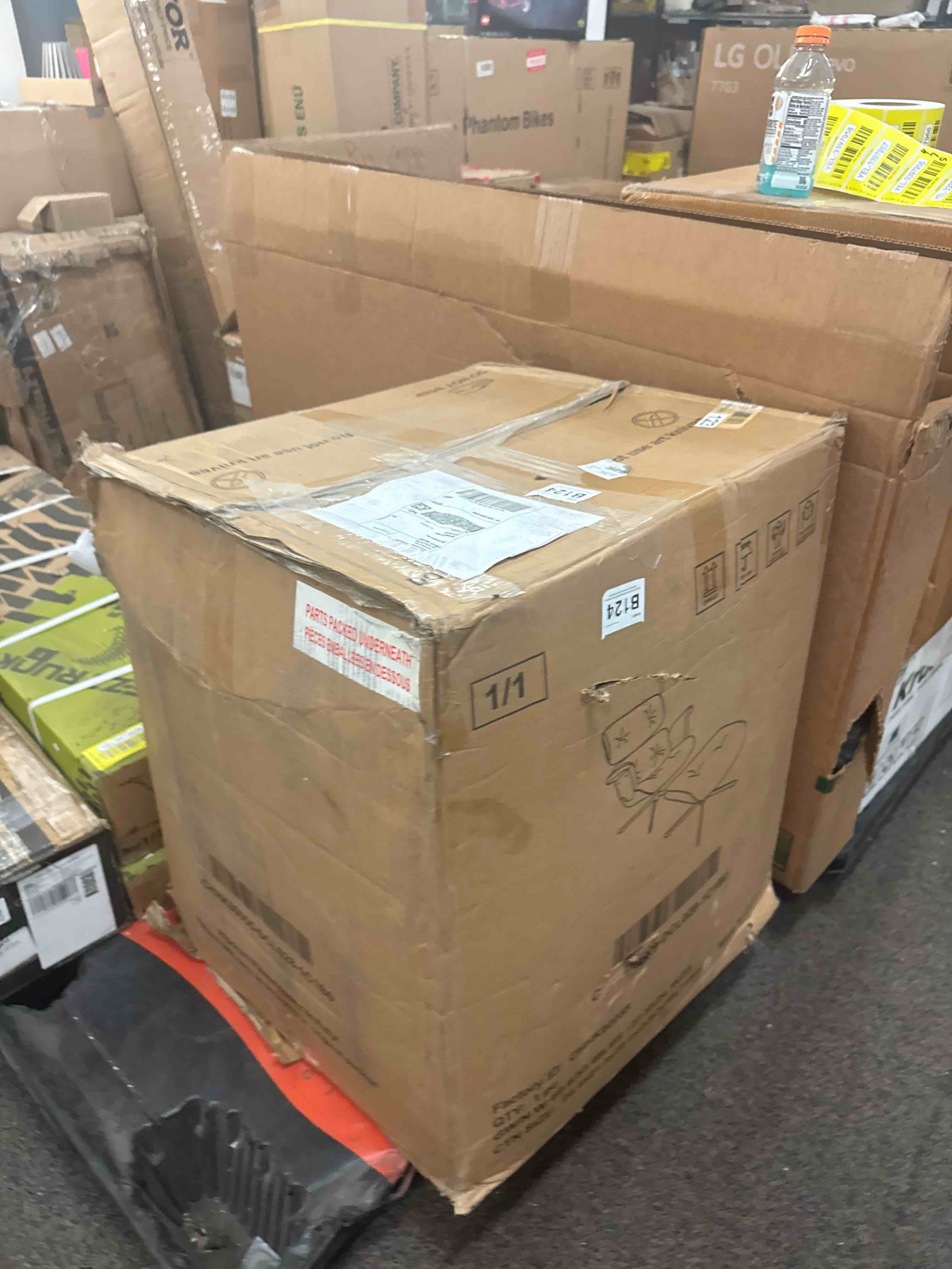 https://s3.amazonaws.com/lotting-images-prod/phillipi/YEL3397950_1758899130906.jpeg