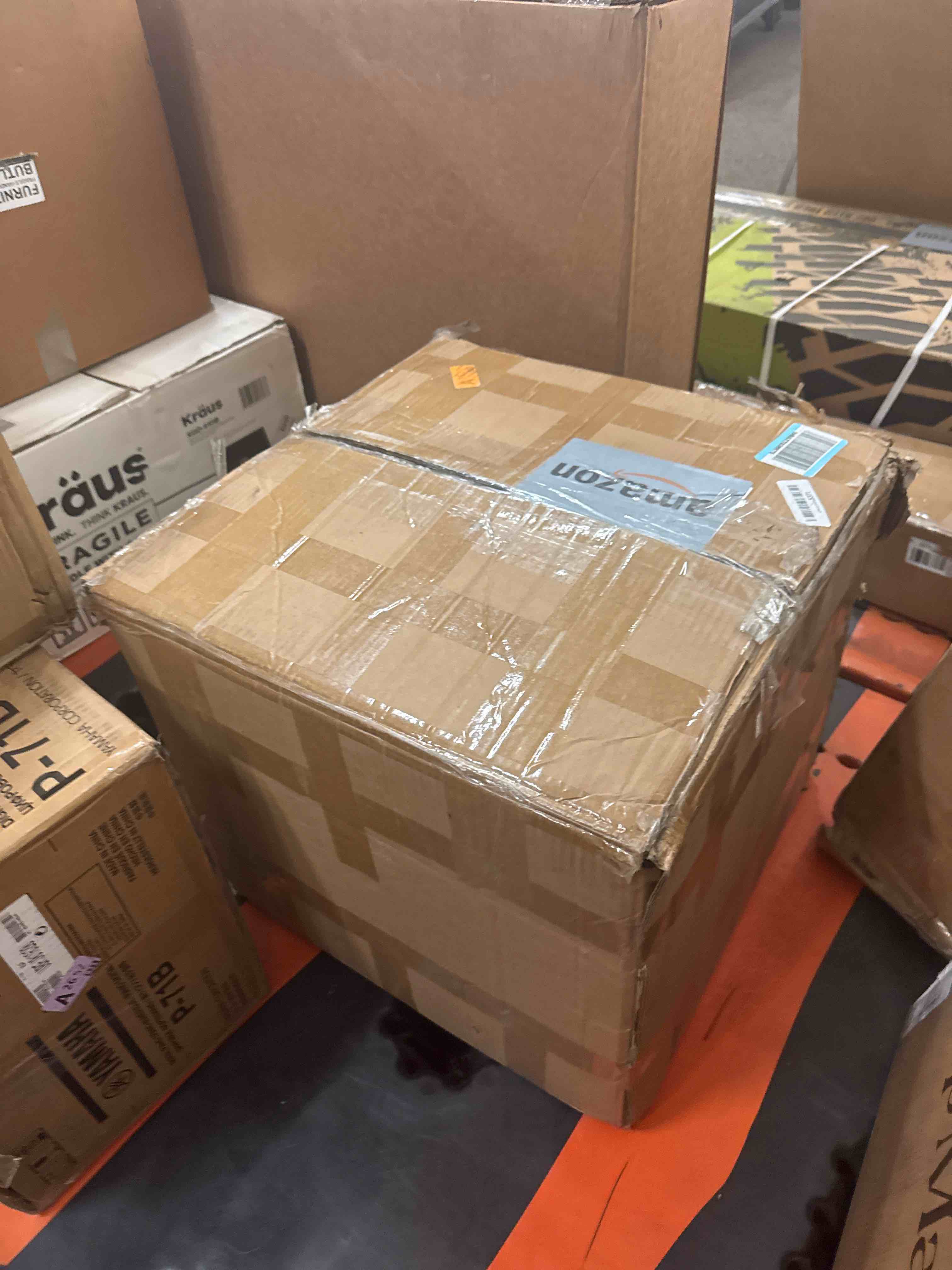 https://s3.amazonaws.com/lotting-images-prod/phillipi/YEL3397953_1758900135851.jpeg