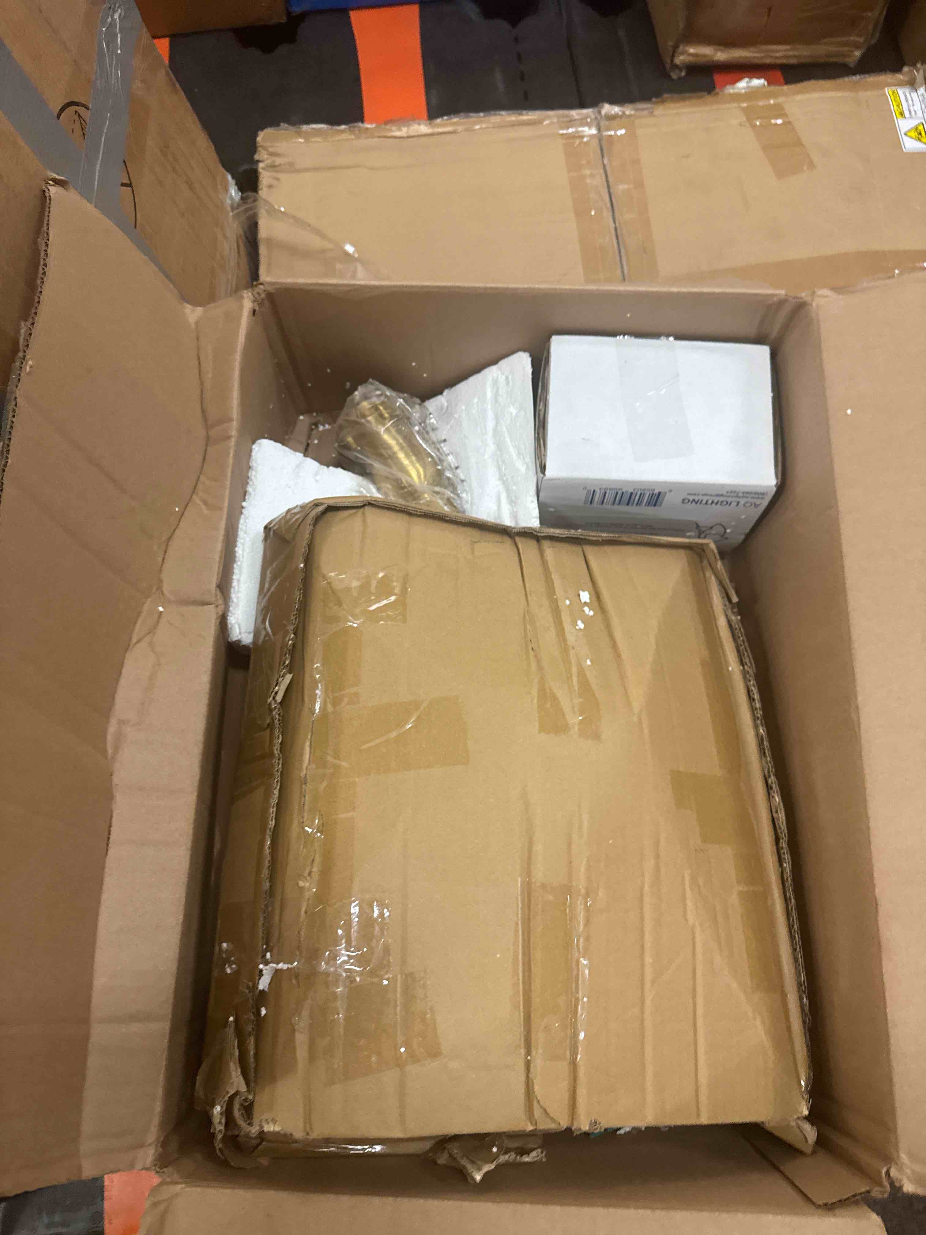 https://s3.amazonaws.com/lotting-images-prod/phillipi/YEL3397962_1758903619078.jpeg