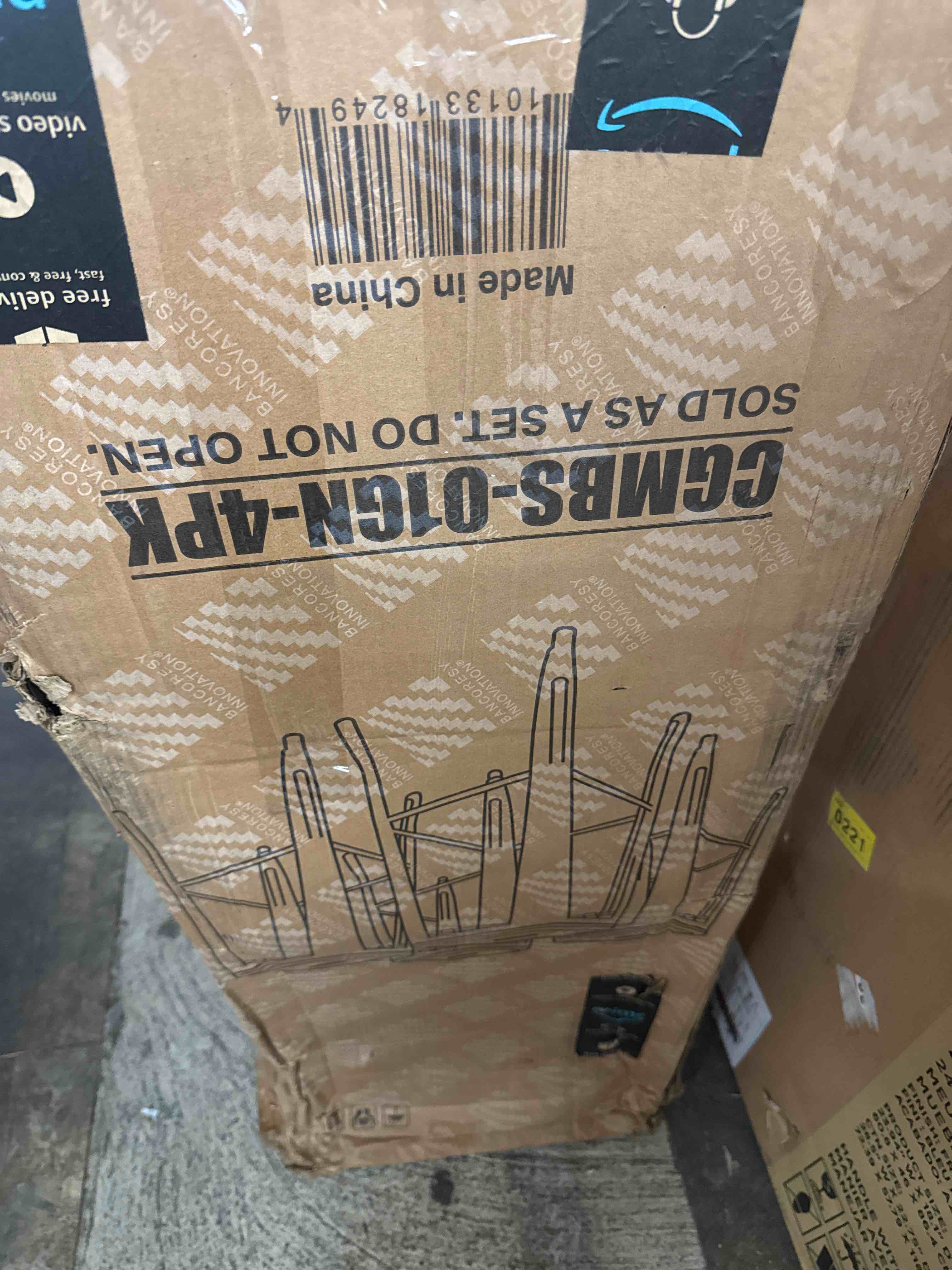 https://s3.amazonaws.com/lotting-images-prod/phillipi/YEL3398011_1759171850896.jpeg