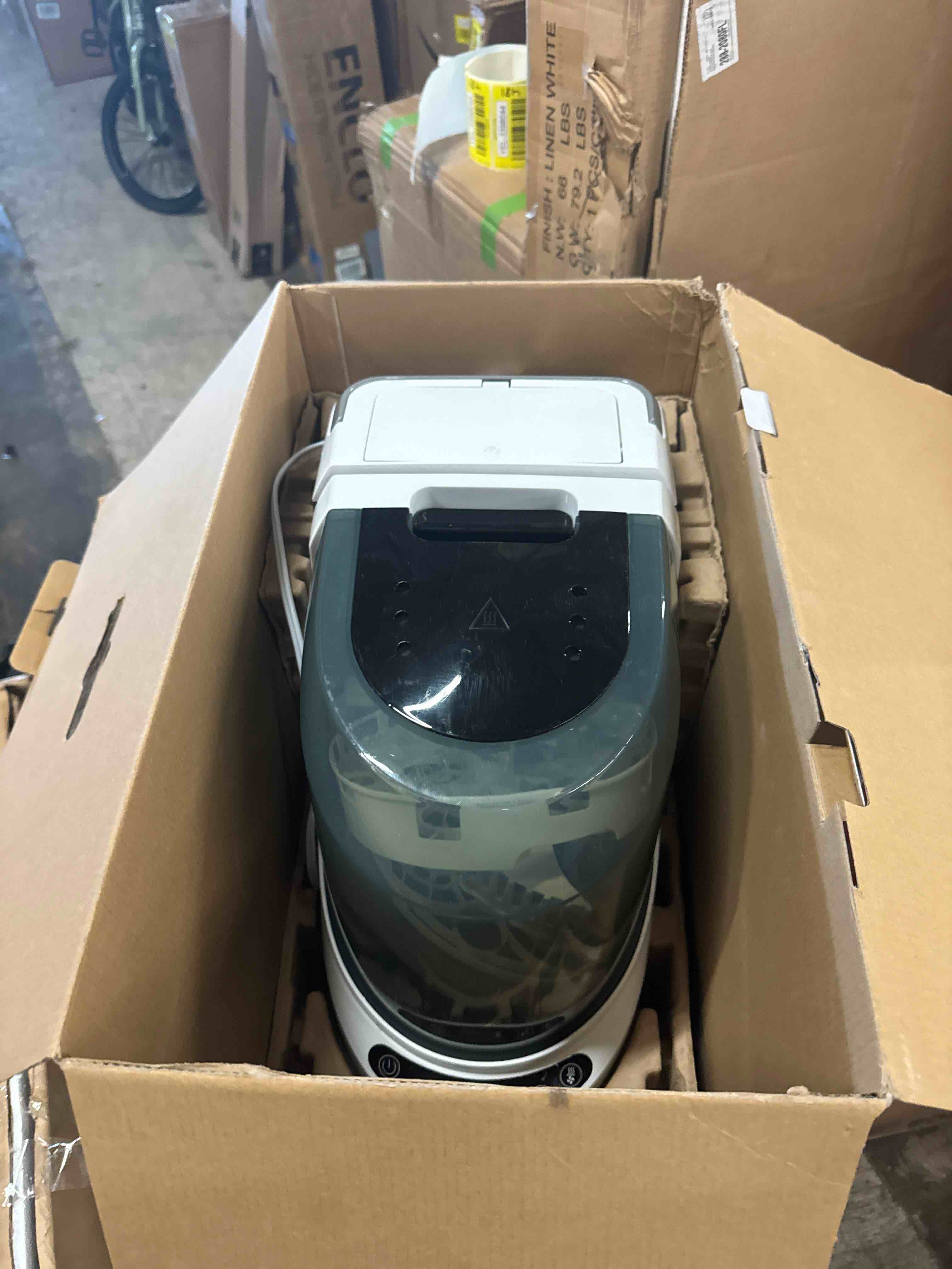 https://s3.amazonaws.com/lotting-images-prod/phillipi/YEL3398029_1759253444408.jpeg