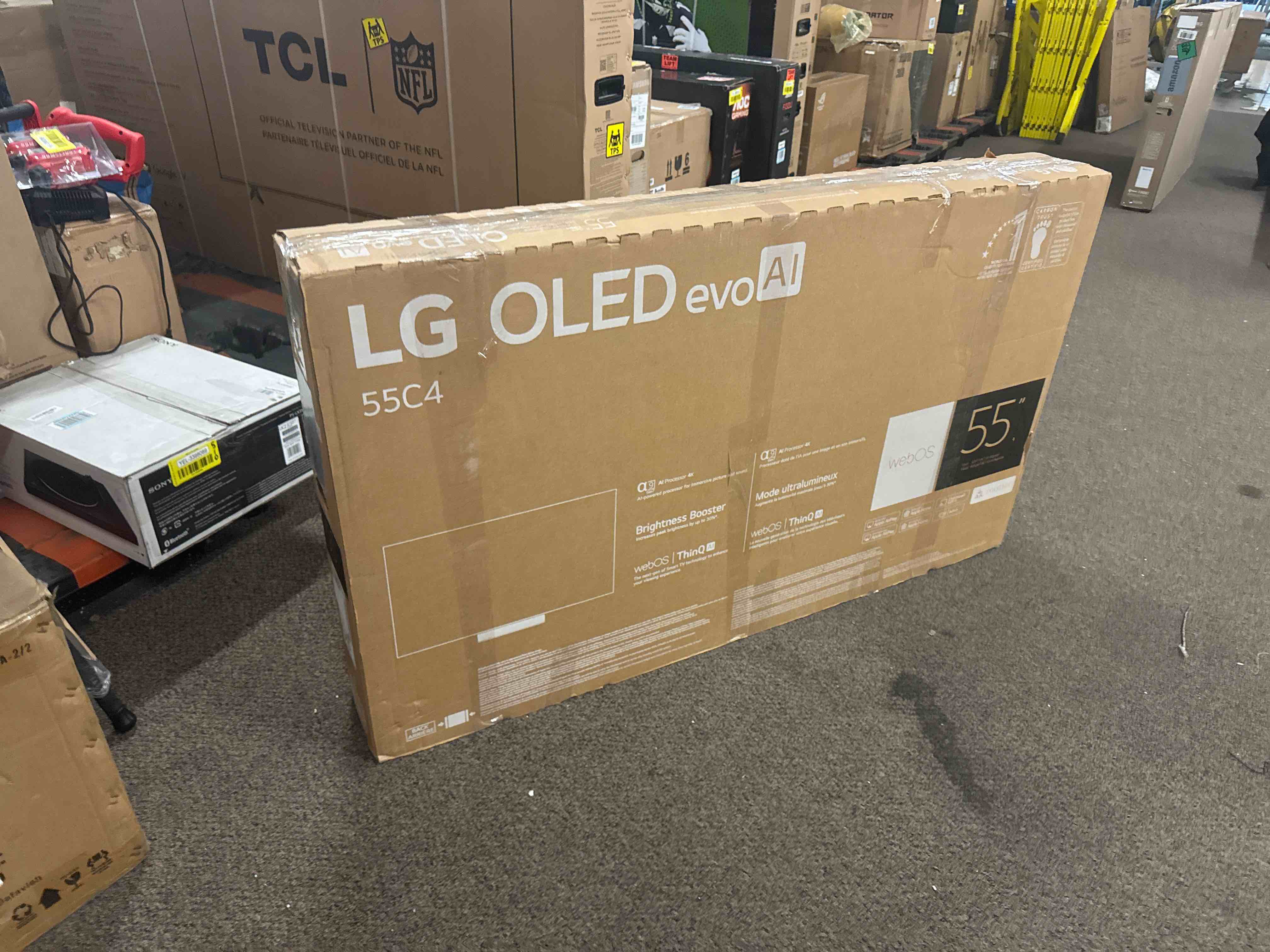 https://s3.amazonaws.com/lotting-images-prod/phillipi/YEL3398133_1760025894814.jpeg