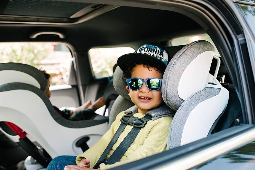 Clek Foonf Convertible Car Seat with Rigid LATCH system, Crumple Zone safety system, Adjustable Headrest, Reclining Design and Anti-Rebound Bar (Thunder) REACT Safety System