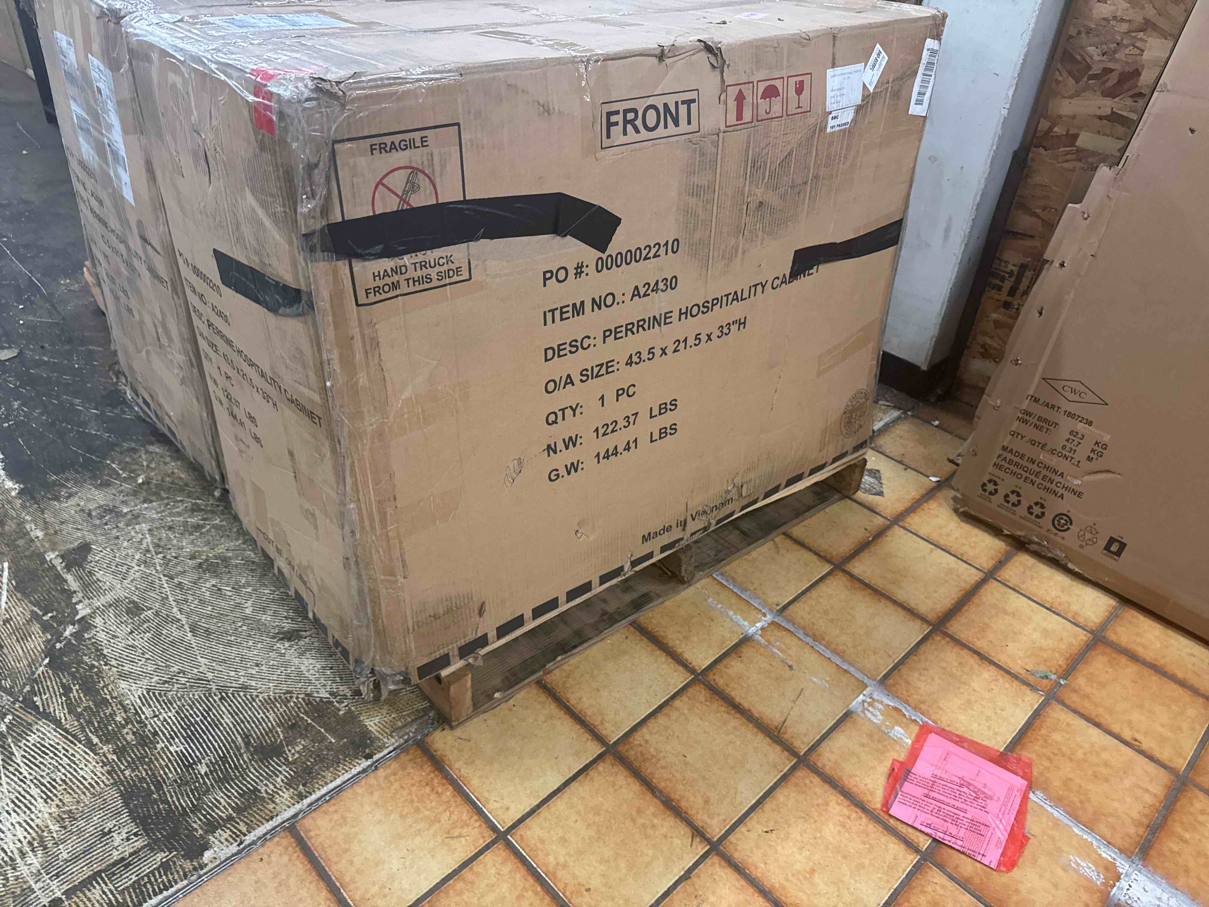 https://s3.amazonaws.com/lotting-images-prod/phillipi/YEL3398170_1760039636391.jpeg