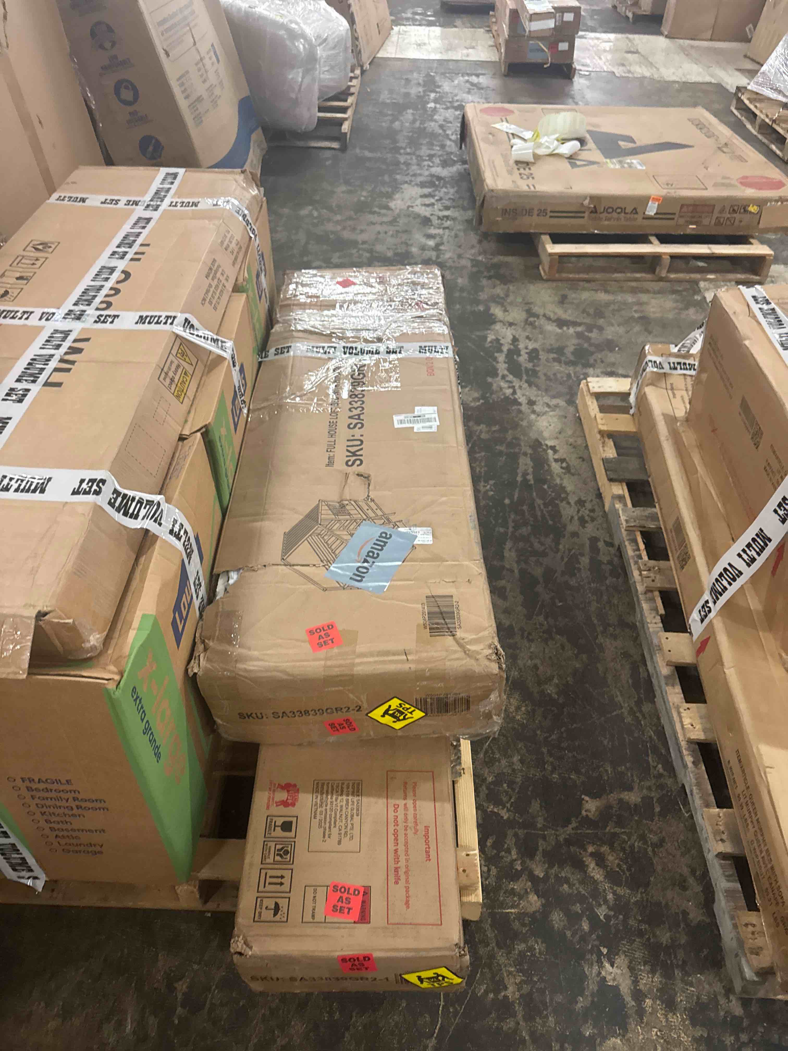 https://s3.amazonaws.com/lotting-images-prod/phillipi/YEL3398177_1760036812098.jpeg
