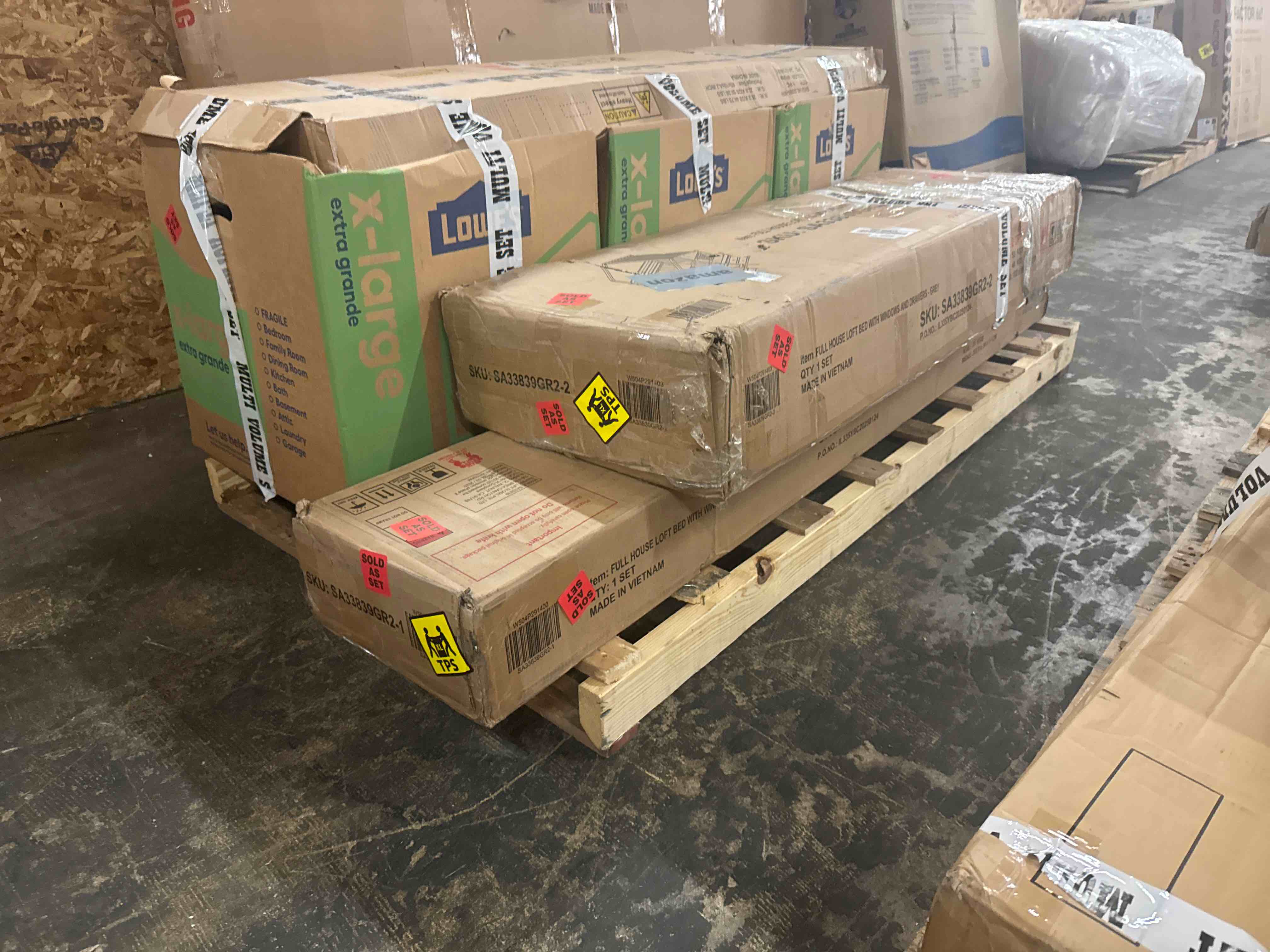 https://s3.amazonaws.com/lotting-images-prod/phillipi/YEL3398177_1760036814777.jpeg