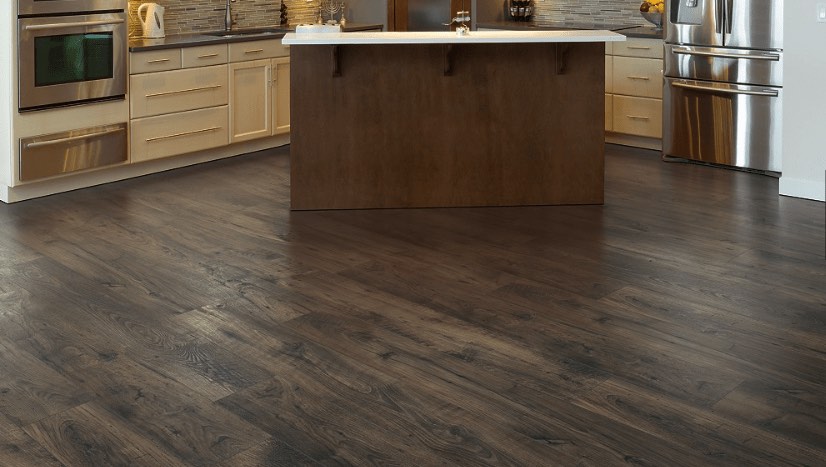 (132.51 Sq Ft.) Mohawk - RevWood Select - Rare Vintage - Knotted Chestnut - Laminate Flooring (BID IS PER Sq. Ft., LOT IS FOR 132.51 Sq. FT TOTAL. MSRP $4.19 PER SQ FT.)