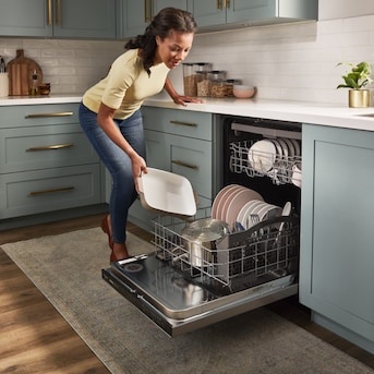 Whirlpool Eco Series 24-in Top Control Built-in Dishwasher ( Fingerprint Resistant Stainless Steel ) With Third Rack, Boost Cycle, Sani Rinse , 51-Decibel Item #5137097 | Model #WDT730HAMZ WDT730HAMZ1 