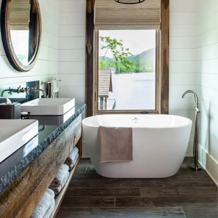 FerdY Bali 25.60-in x 47.20-in White Acrylic Oval Freestanding Soaking Bathtub with Drain ( Back center Drain ) Item #4349939 | Model #FERDY-02538-1200-BN