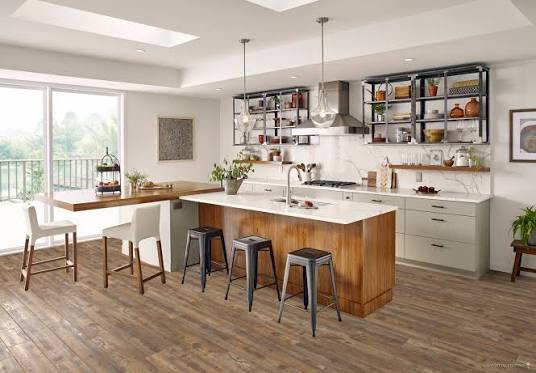 (180 Sq. Ft.) MSI Everlife Glenridge Series Aged Hickory (BID IS PER Sq. Ft., LOT IS FOR 180 Sq Ft TOTAL. $1.99