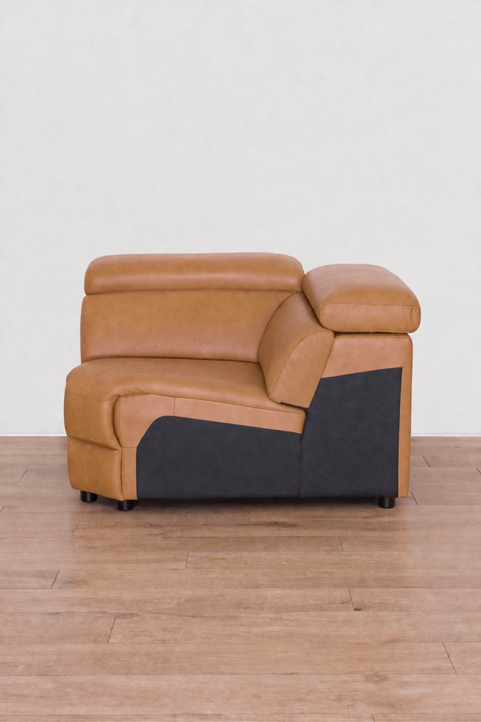 Condition photo showing New/Like New for ainehome gn4731-w brix corner wedge top grain leather stand alone corner chair