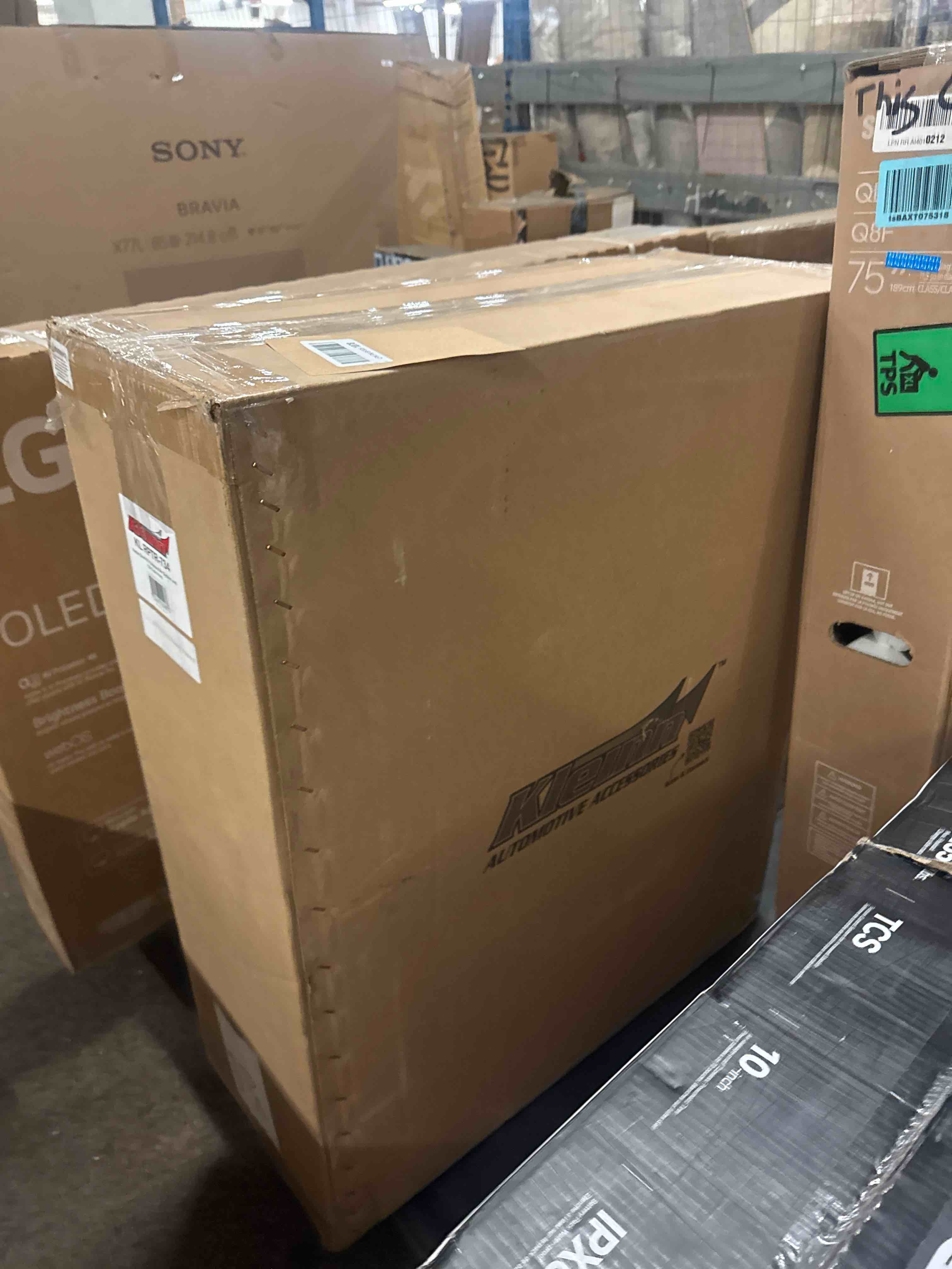 https://s3.amazonaws.com/lotting-images-prod/phillipi/YEL3400359_1777388969889.jpeg
