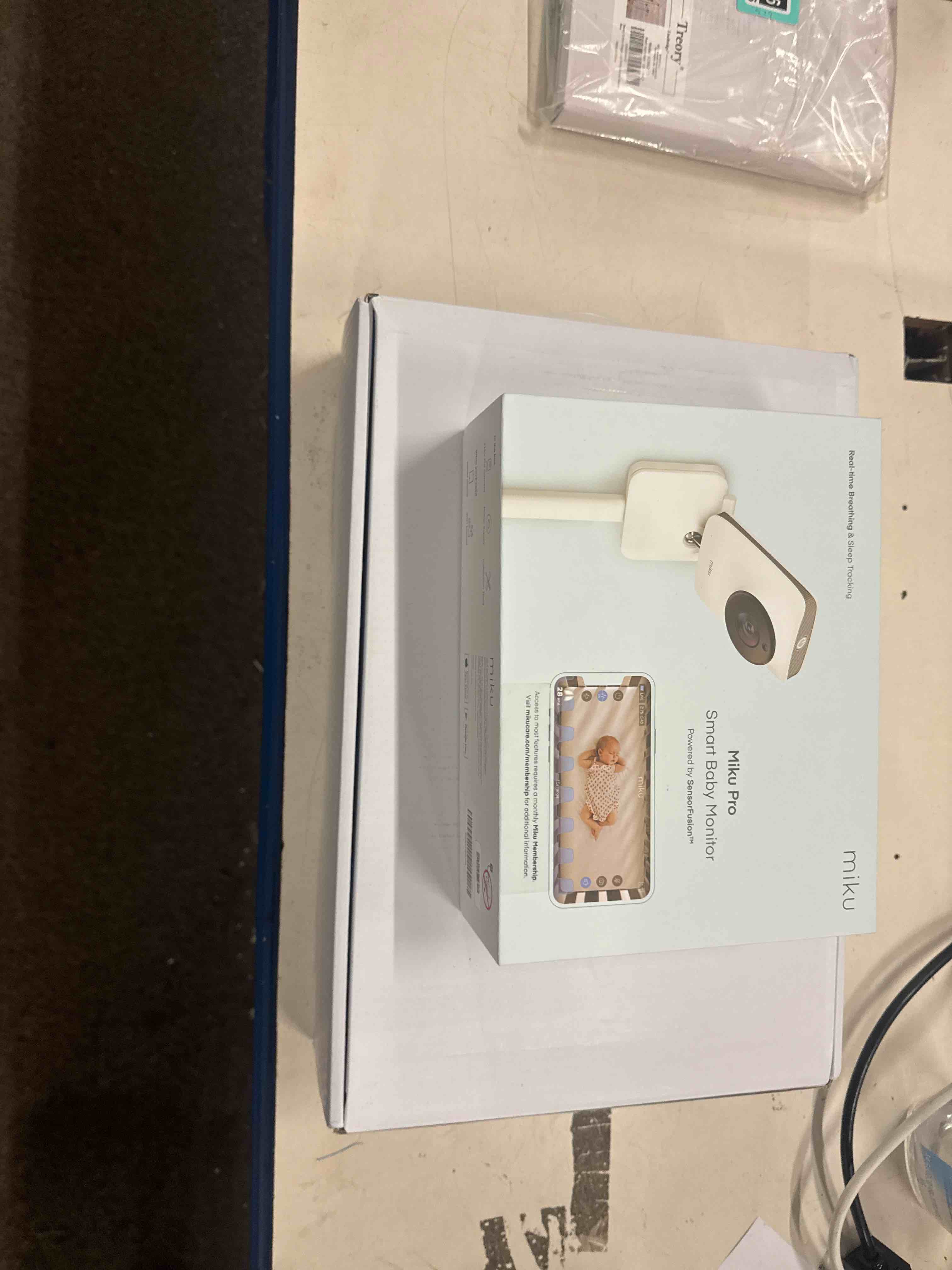 https://s3.amazonaws.com/lotting-images-prod/phillipi/YEL3400374_1777472134987.jpeg