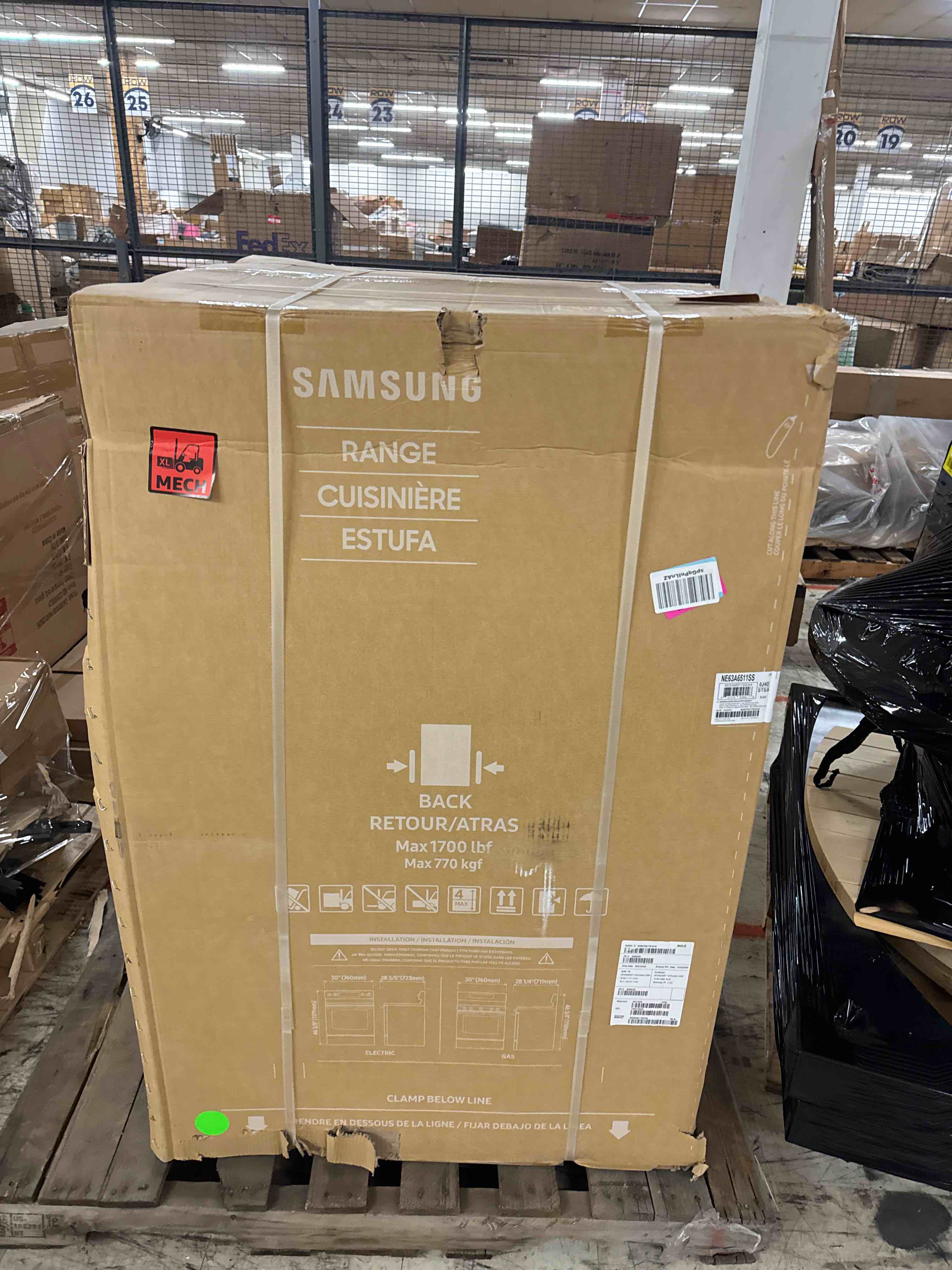 https://s3.amazonaws.com/lotting-images-prod/phillipi/YEL3400435_1777575212699.jpeg