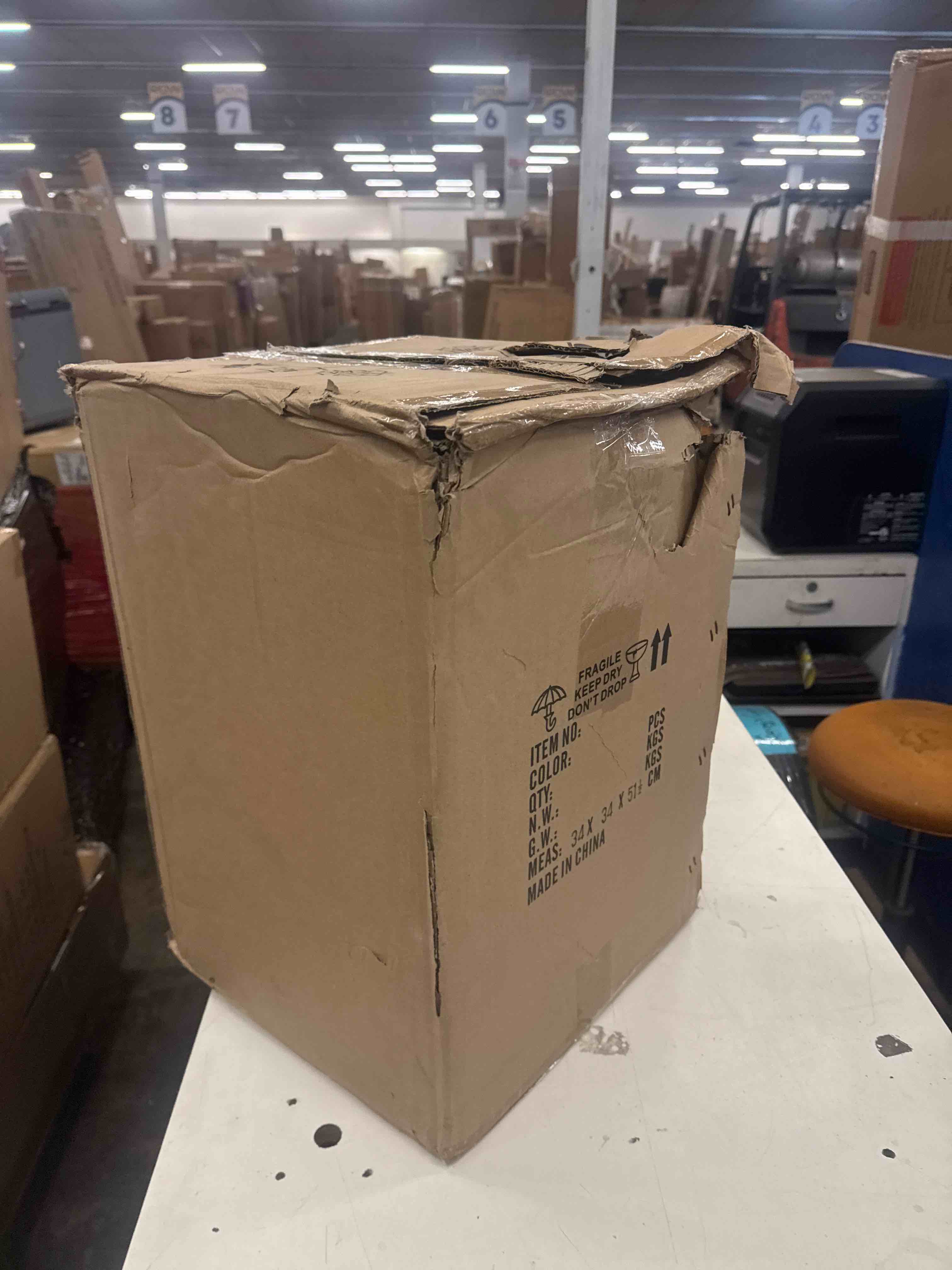 https://s3.amazonaws.com/lotting-images-prod/phillipi/YEL3400461_1778083635119.jpeg