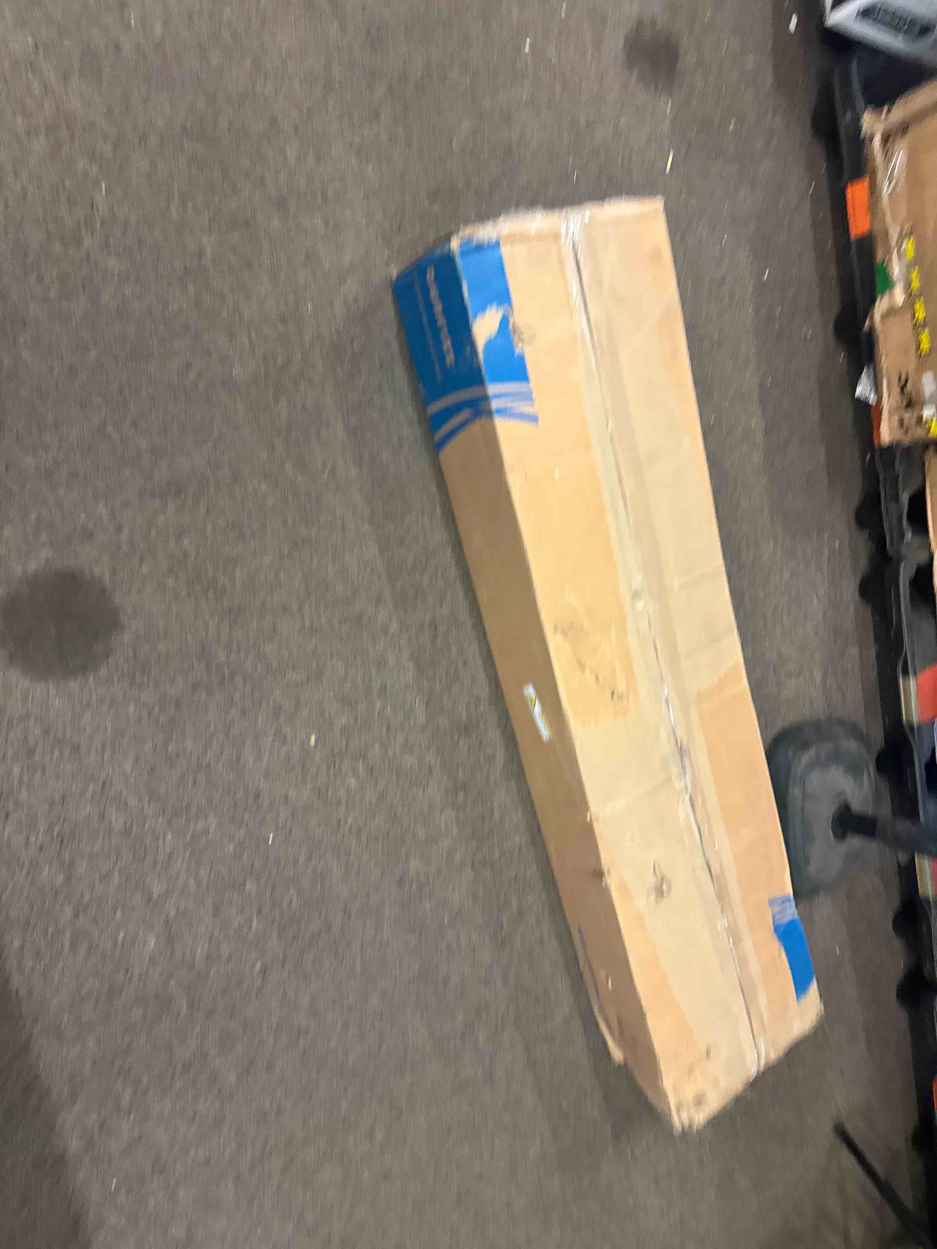 https://s3.amazonaws.com/lotting-images-prod/phillipi/YEL3400462_1778085363125.jpeg