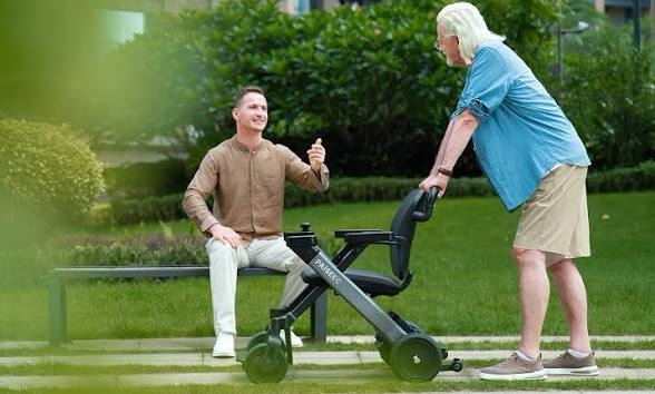  FEATURED:PAISEEC 3-in-1 Power Wheelchair with Push-Assist, Electric Wheelchair Adults Lightweight Foldable W3, Grey
