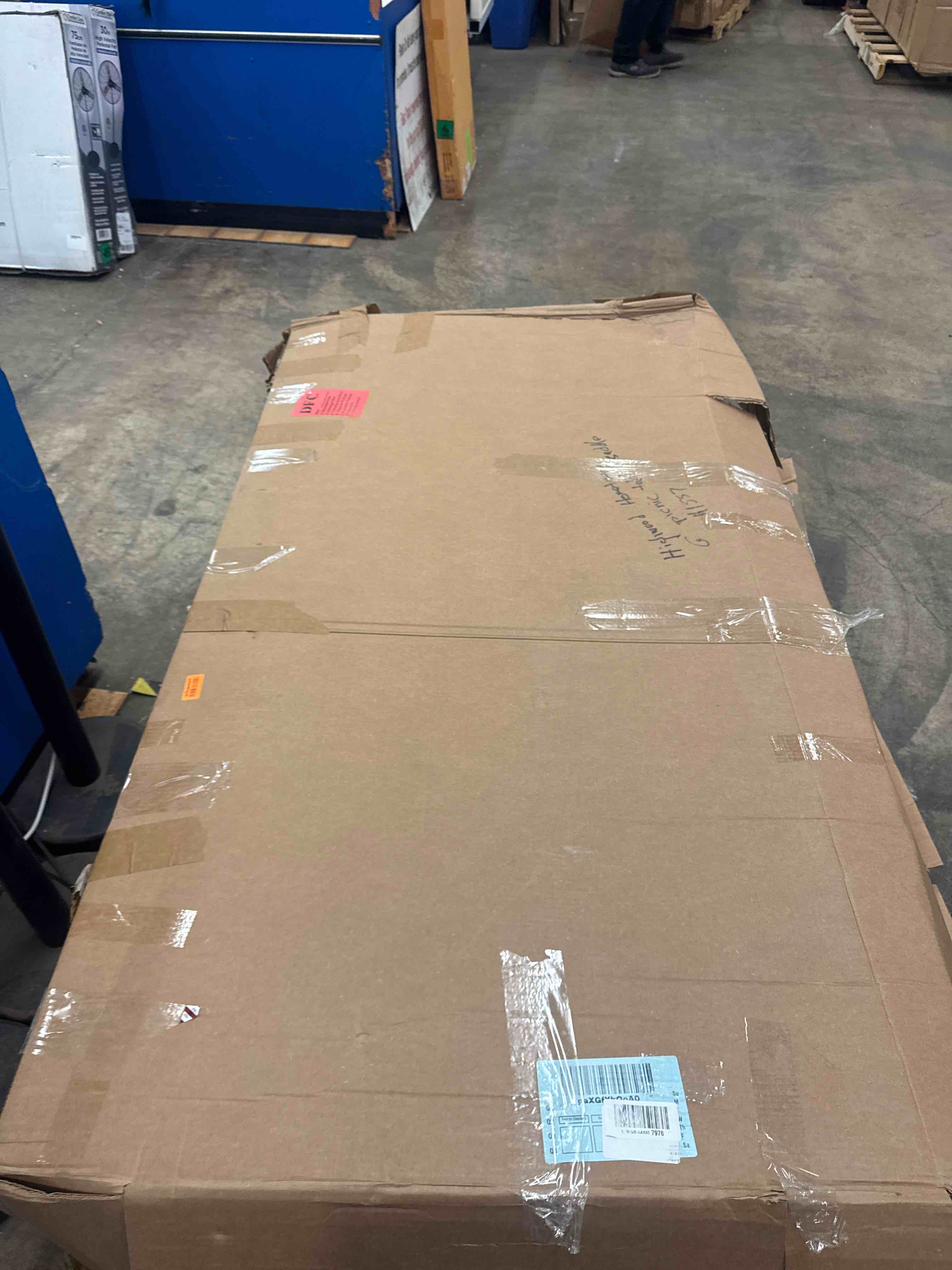 https://s3.amazonaws.com/lotting-images-prod/phillipi/YEL3400502_1778161719185.jpeg