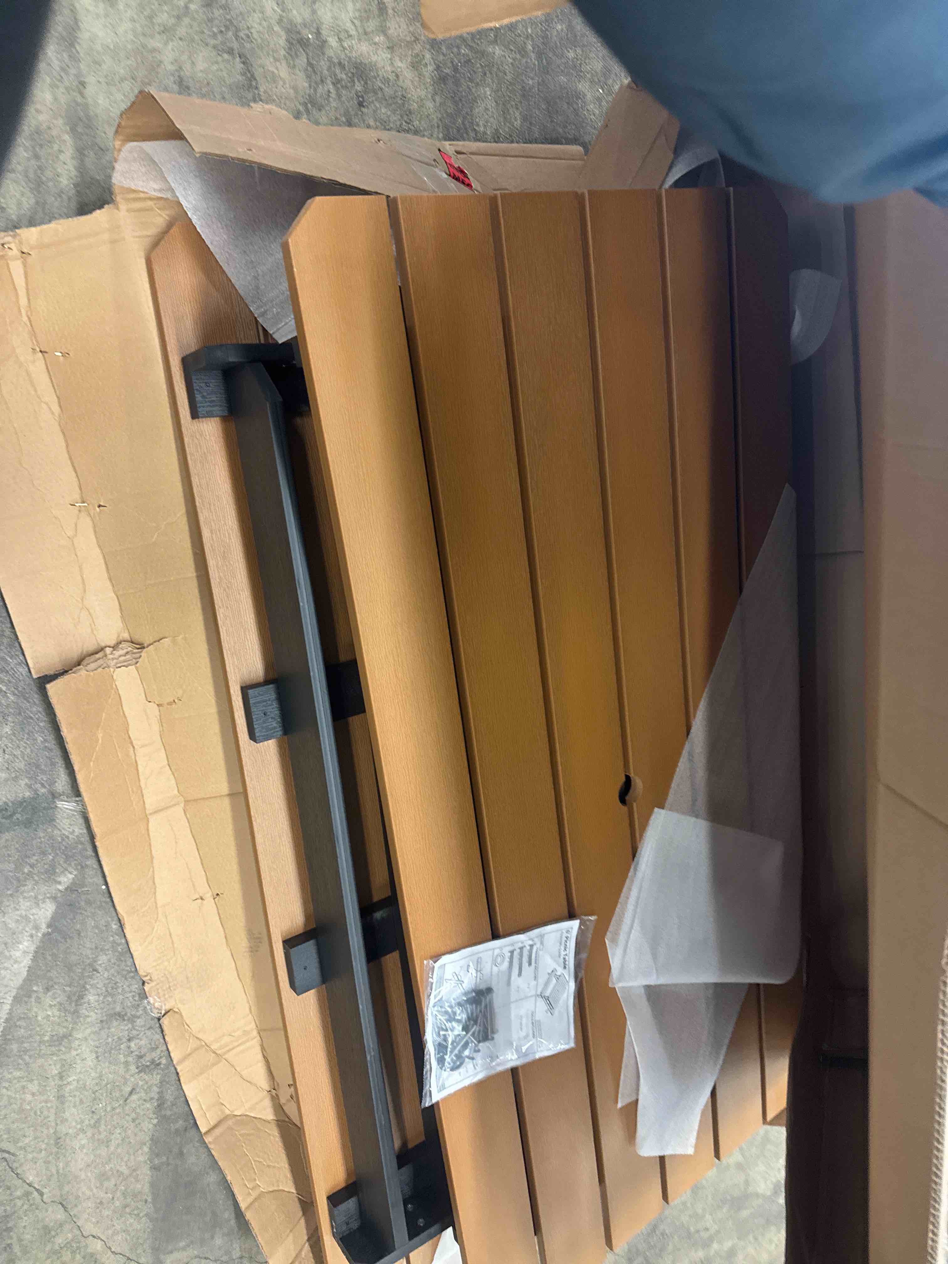 https://s3.amazonaws.com/lotting-images-prod/phillipi/YEL3400502_1778161728840.jpeg