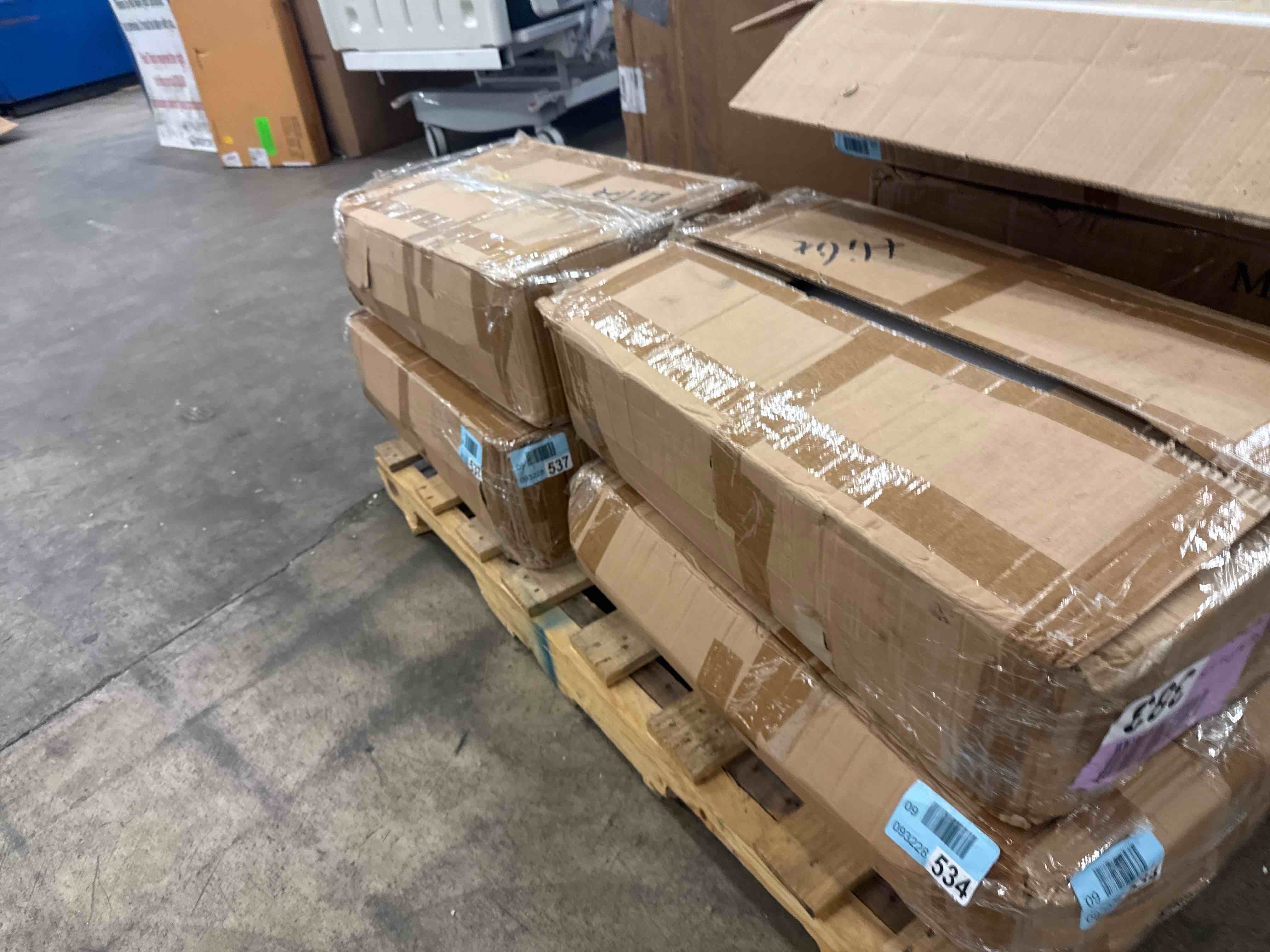 https://s3.amazonaws.com/lotting-images-prod/phillipi/YEL3400518_1778169181305.jpeg