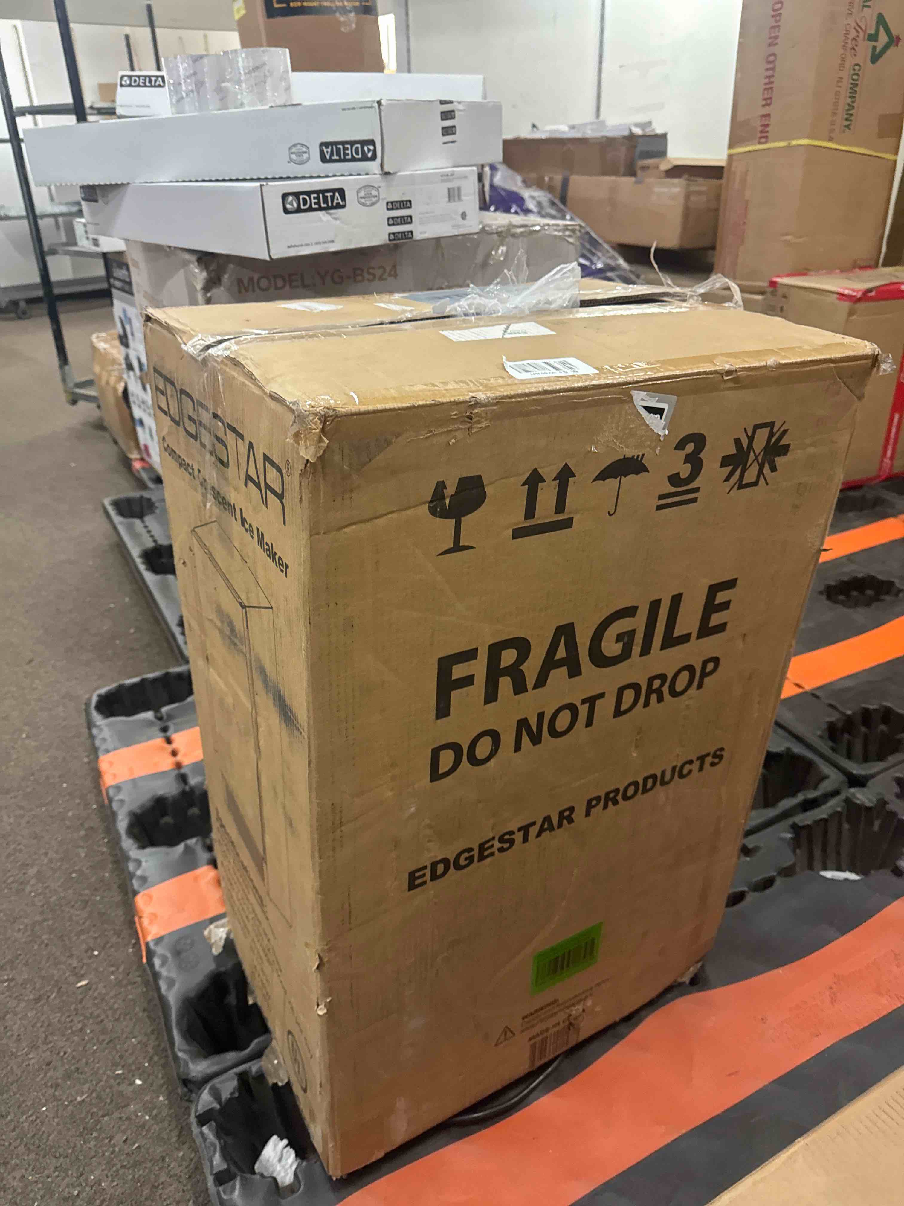 https://s3.amazonaws.com/lotting-images-prod/phillipi/YEL3400590_1780492895387.jpeg