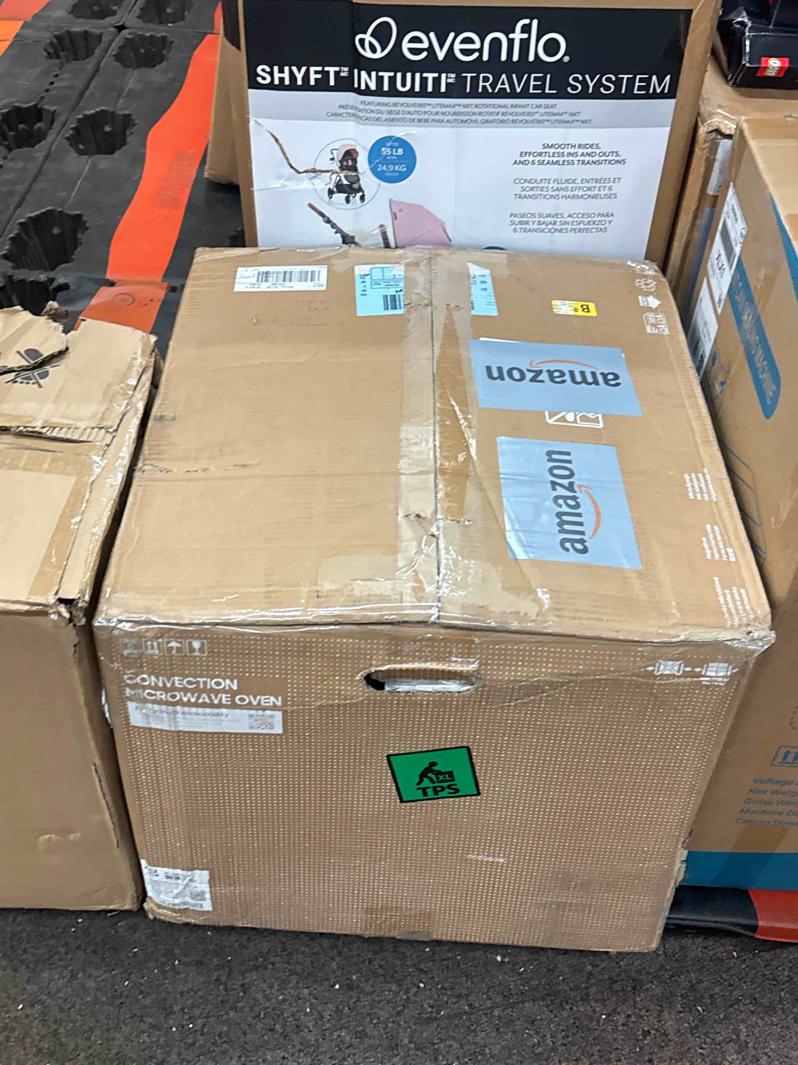 https://s3.amazonaws.com/lotting-images-prod/phillipi/YEL3400595_1780494034702.jpeg